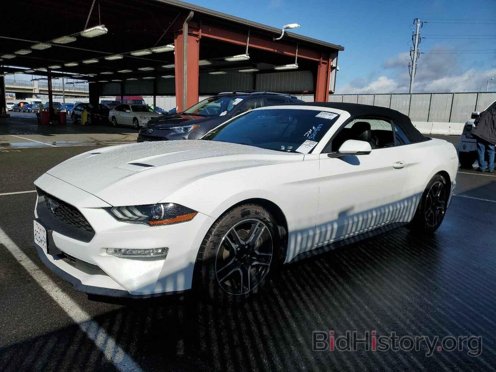 Photo 1FATP8UH6J5166458 - Ford Mustang 2018