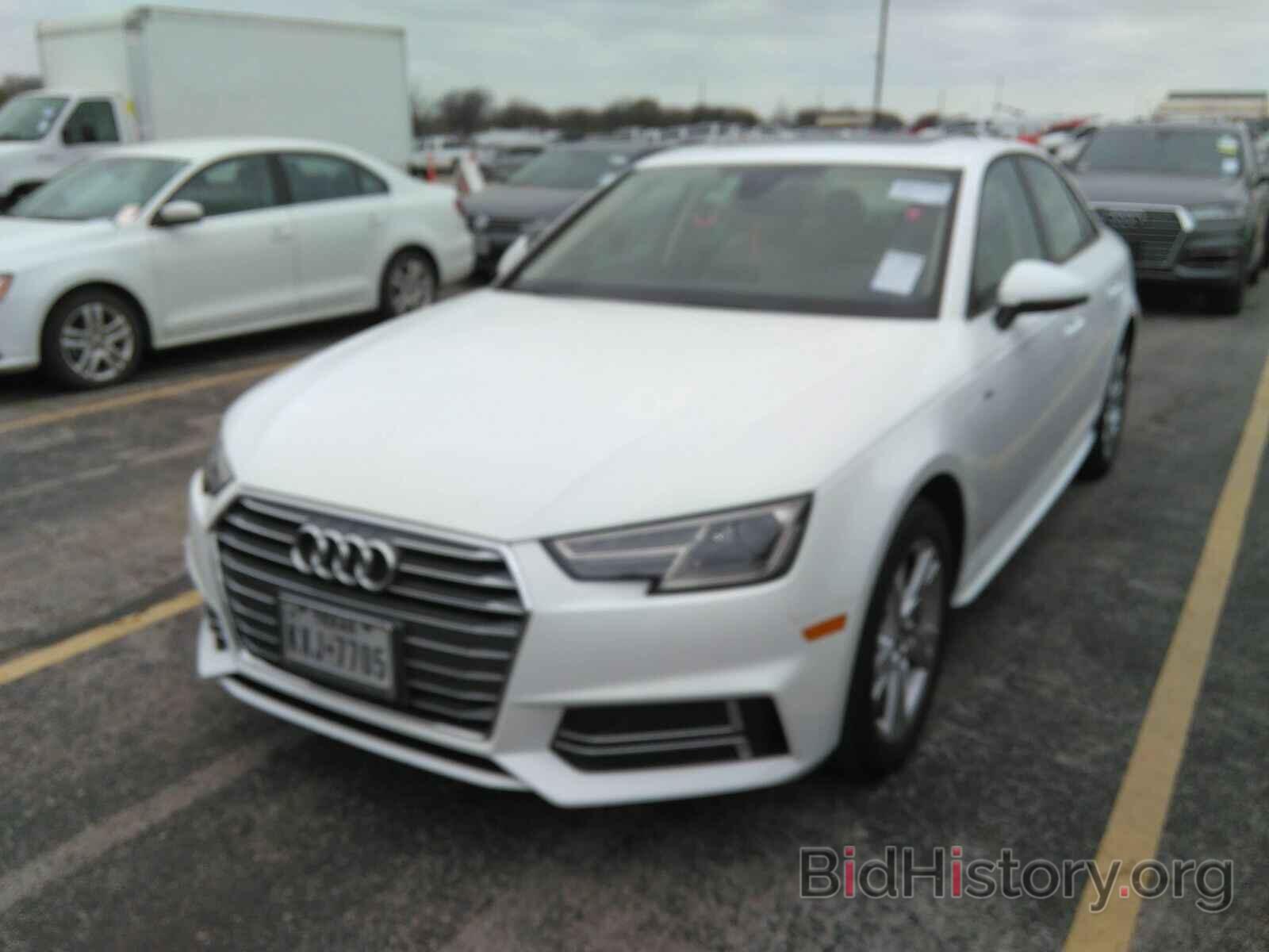 Photo WAUKMAF43JA112426 - Audi A4 2018