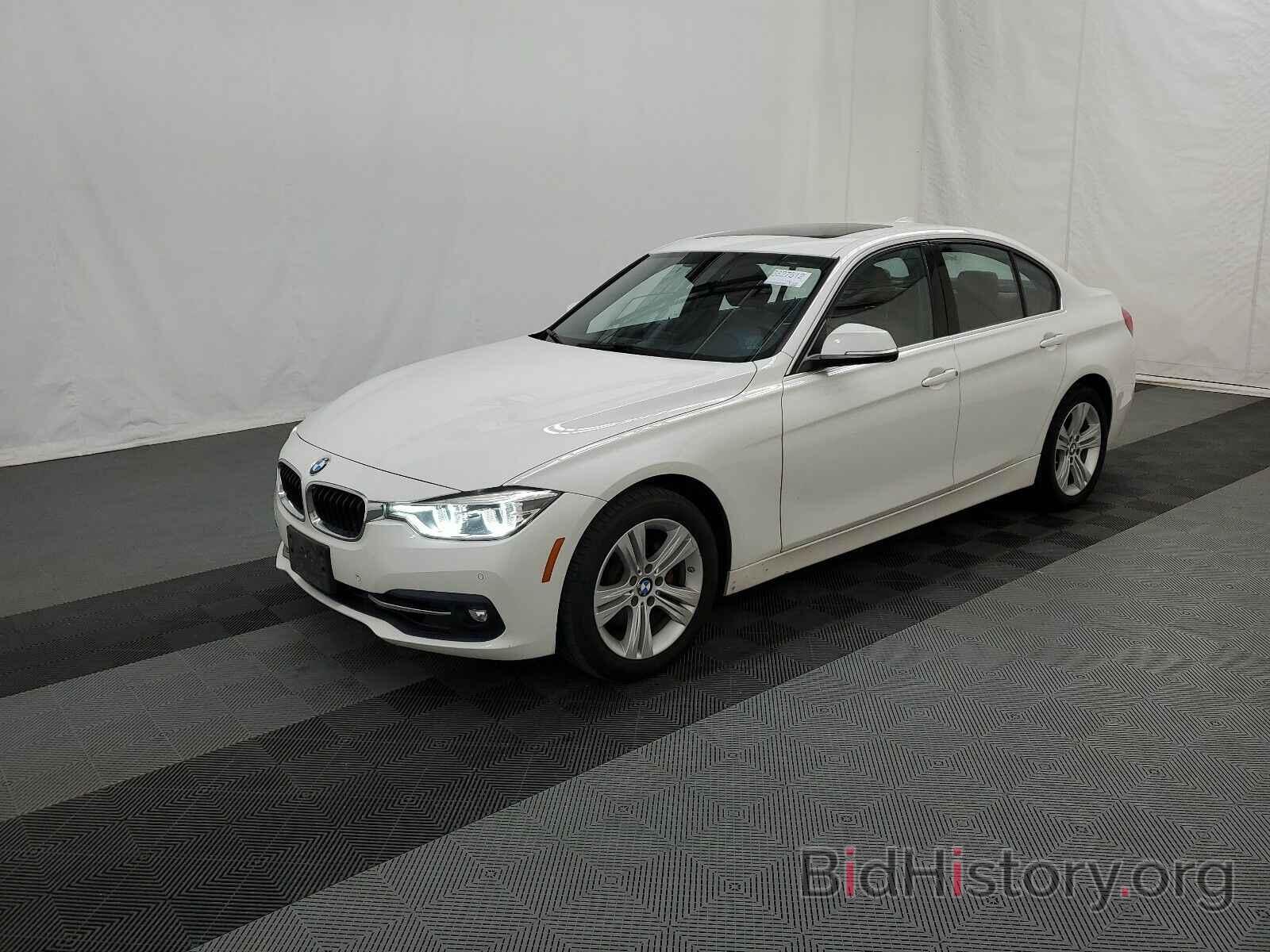 Фотография WBA8D9C51HK894137 - BMW 3 Series 2017