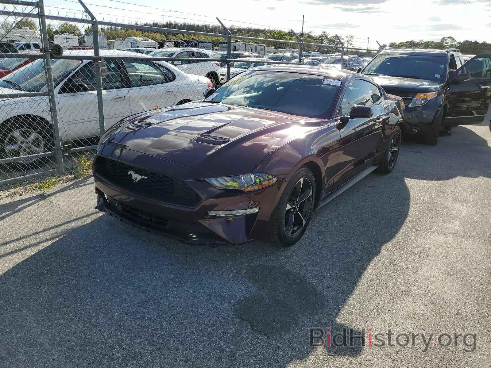 Photo 1FA6P8TH6J5102211 - Ford Mustang 2018