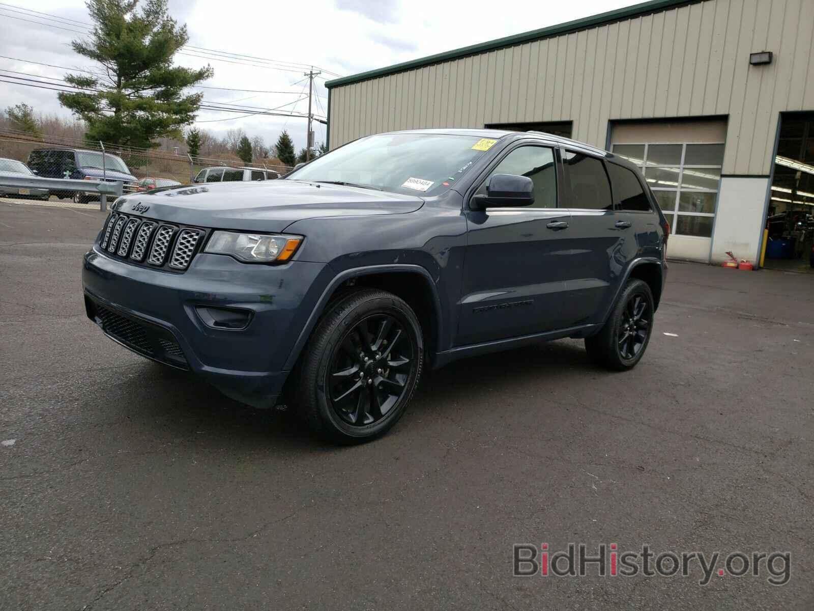 Photo 1C4RJFAG9JC135951 - Jeep Grand Cherokee 2018