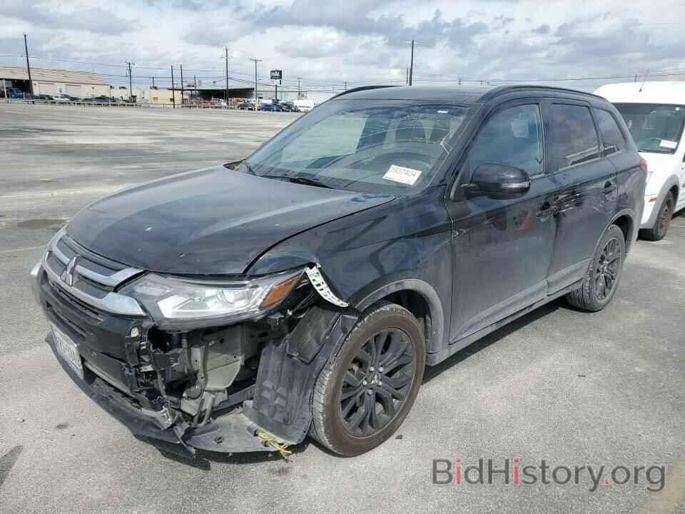 Photo JA4AD3A3XJZ028852 - Mitsubishi Outlander 2018