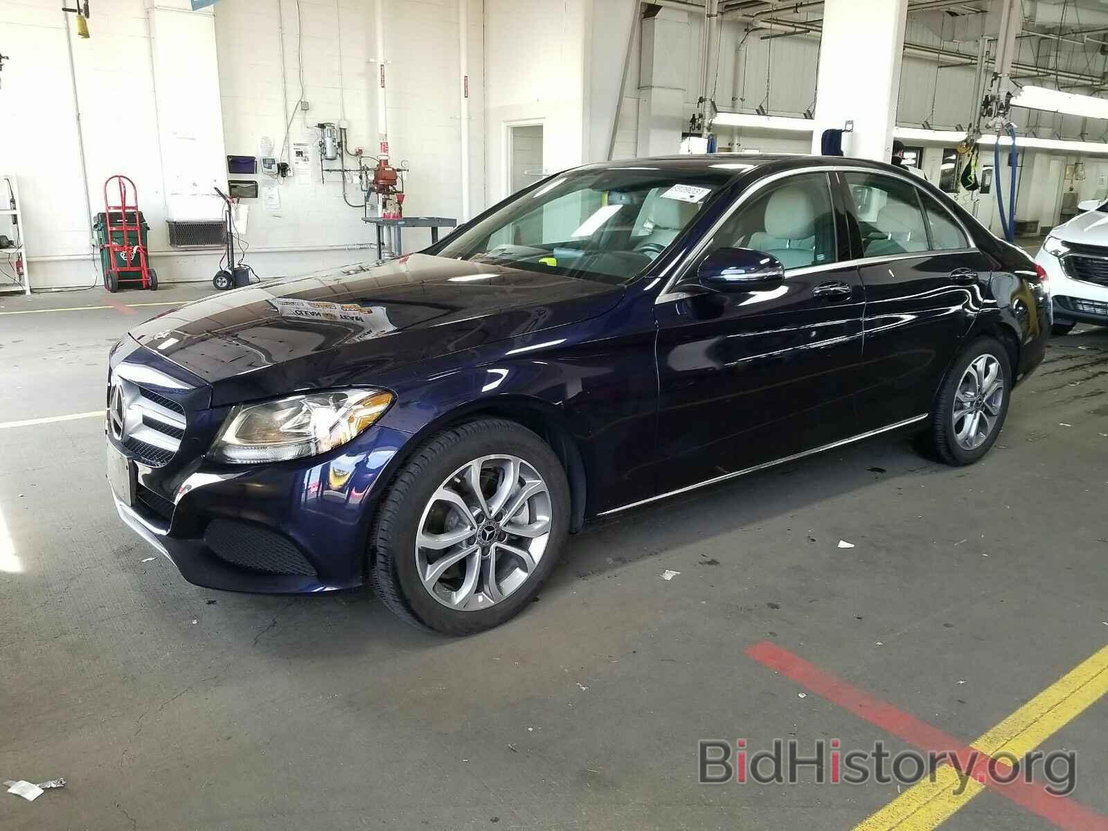 Photo 55SWF4KB1JU256406 - Mercedes-Benz C-Class 2018