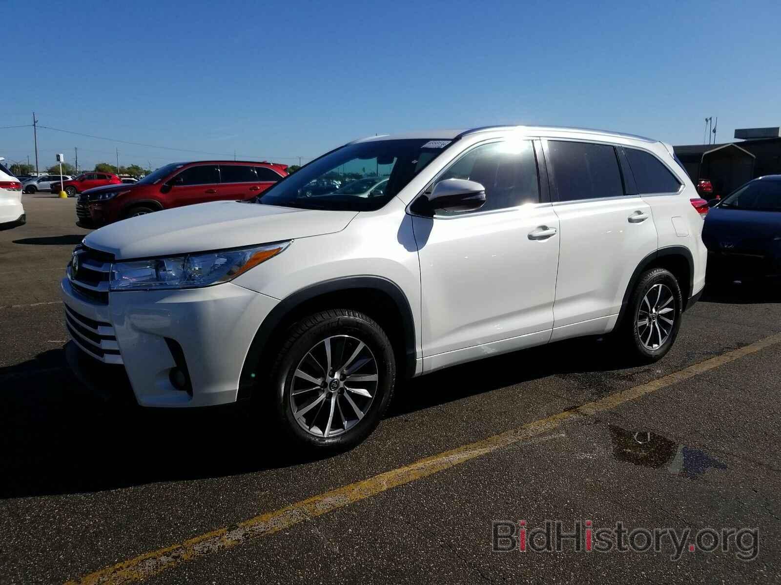 Photo 5TDKZRFH7HS507485 - Toyota Highlander 2017