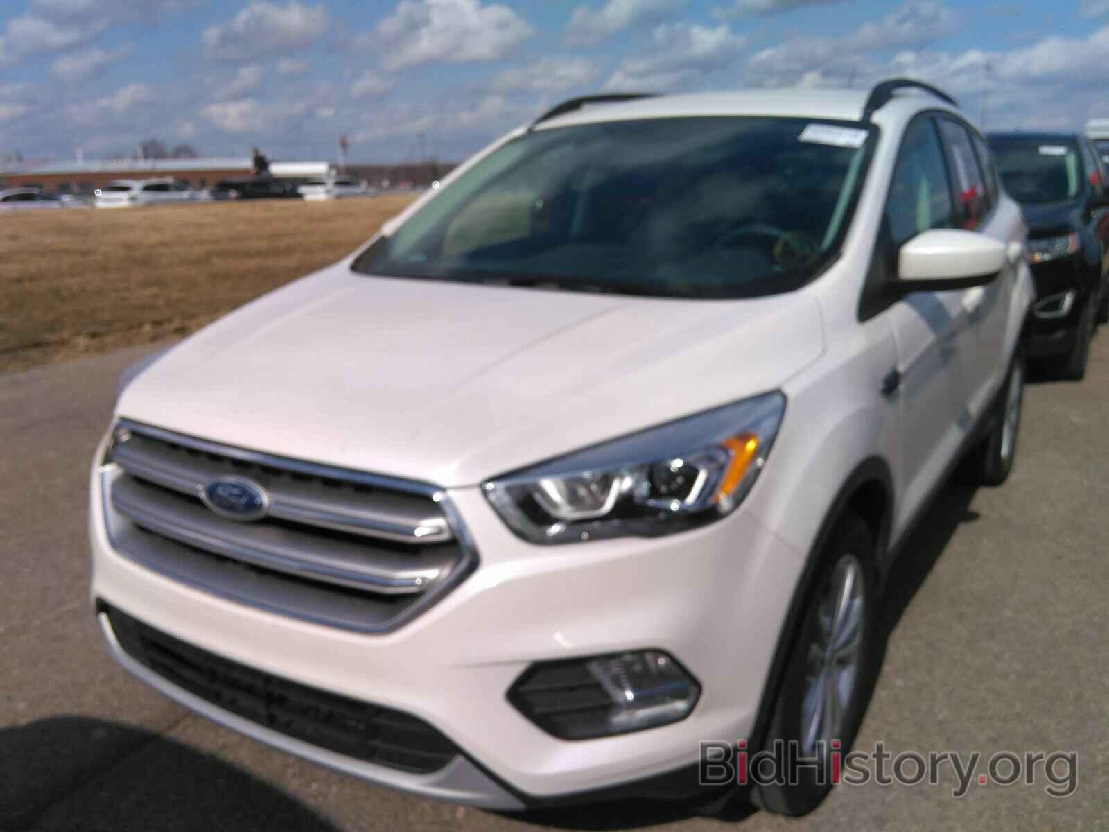 Фотография 1FMCU0GD7HUC23968 - Ford Escape 2017