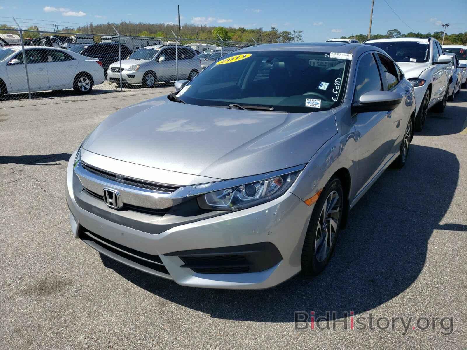 Photo 19XFC2F72HE013529 - Honda Civic Sedan 2017