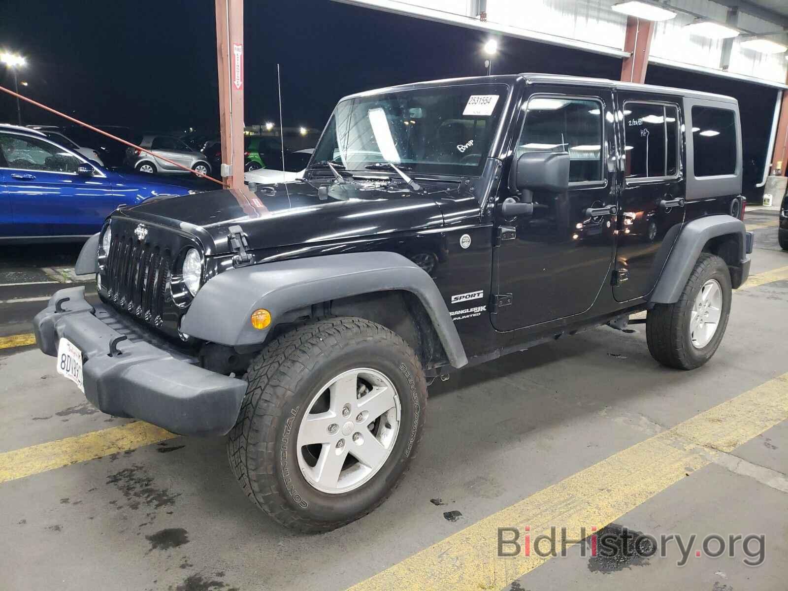 Photo 1C4BJWDG6JL890942 - Jeep Wrangler JK Unlimited 2018