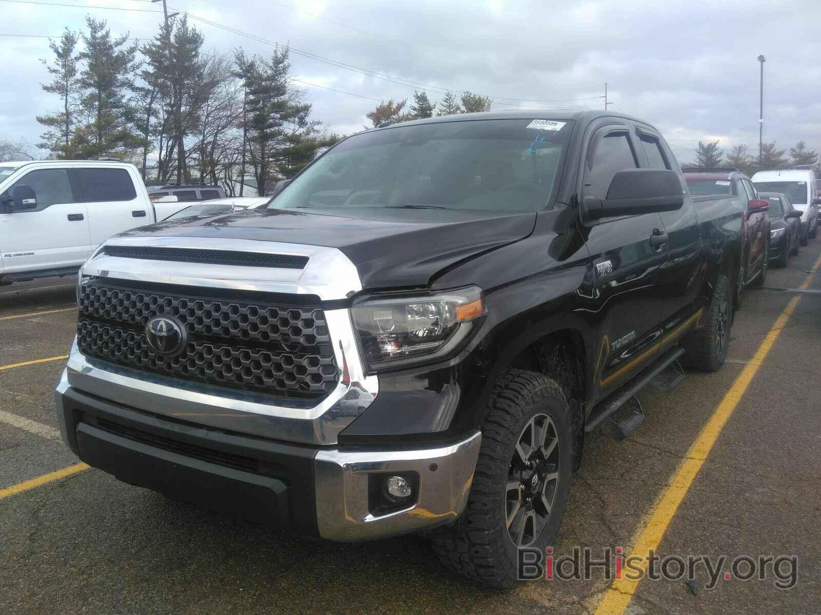 Фотография 5TFUW5F11KX784597 - Toyota Tundra 4WD 2019