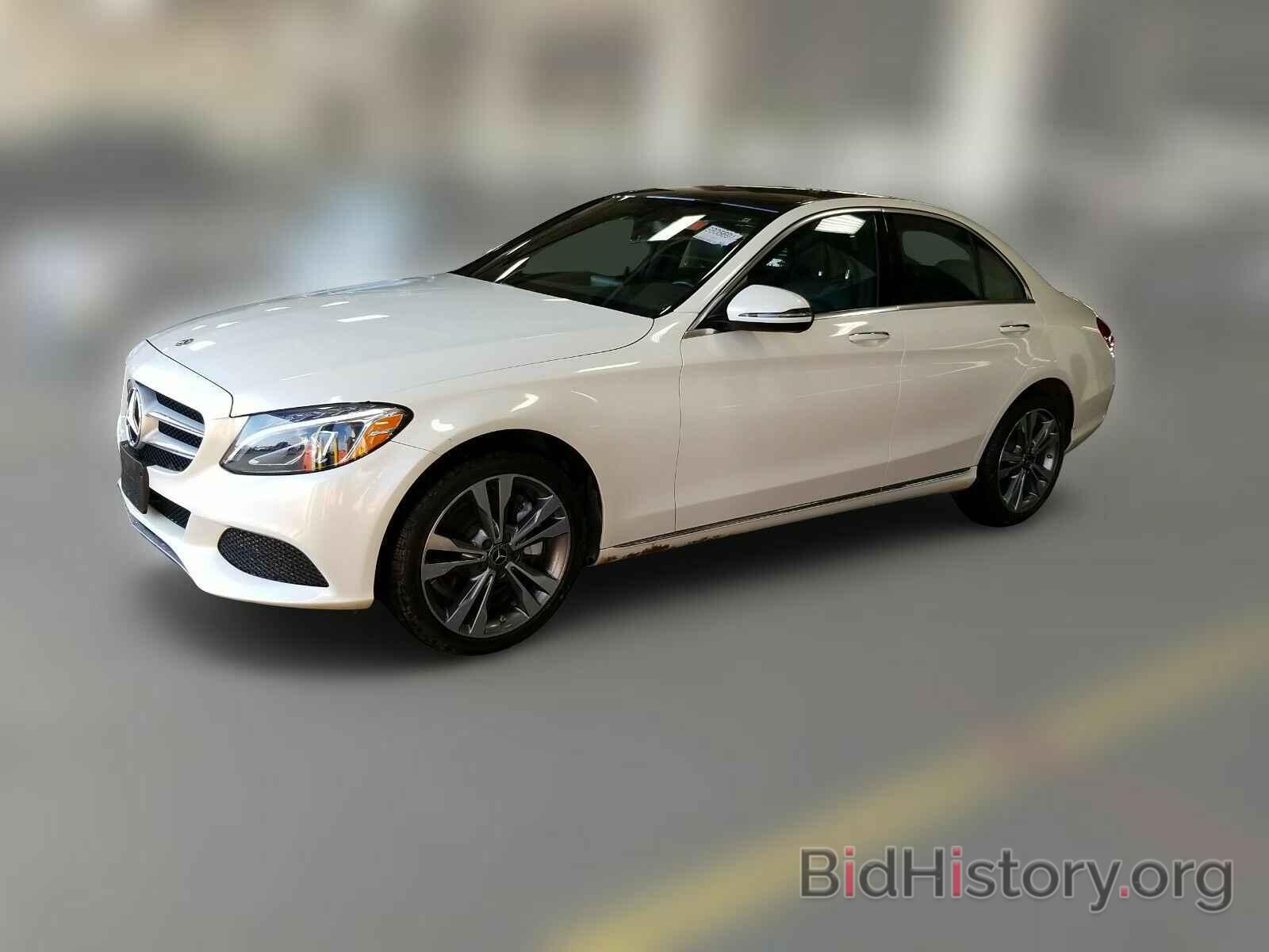 Photo 55SWF4KB7JU249699 - Mercedes-Benz C-Class 2018