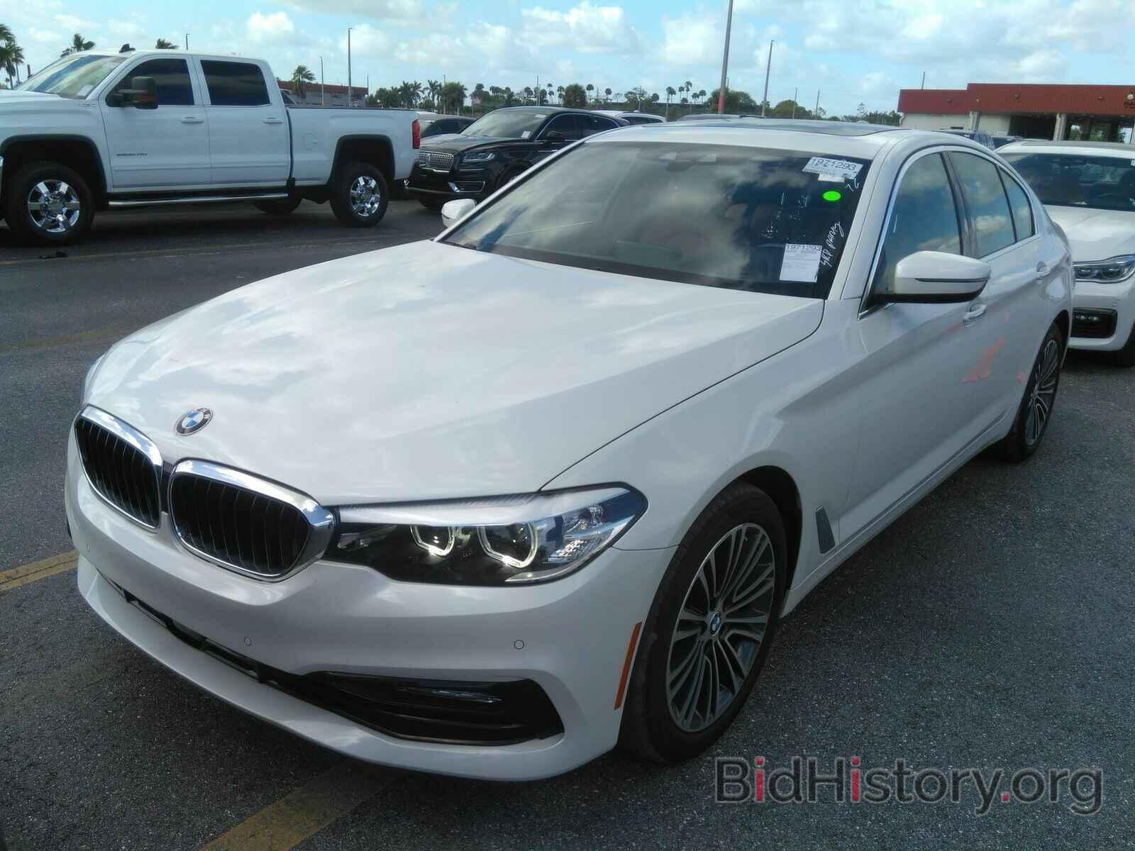 Photo WBAJA5C53JG899108 - BMW 5 Series 2018