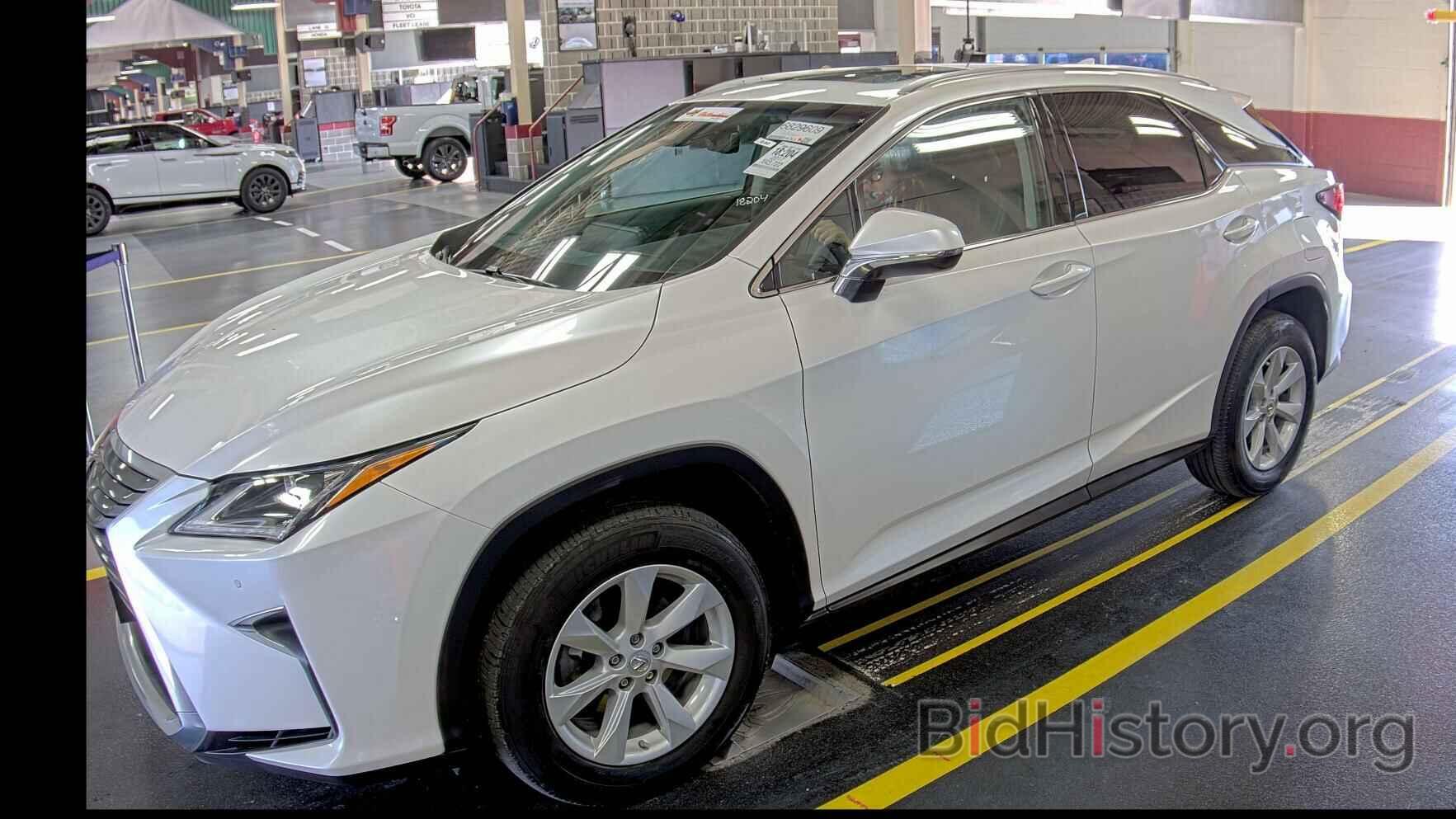 Photo 2T2BZMCA5HC062954 - Lexus RX RX 2017