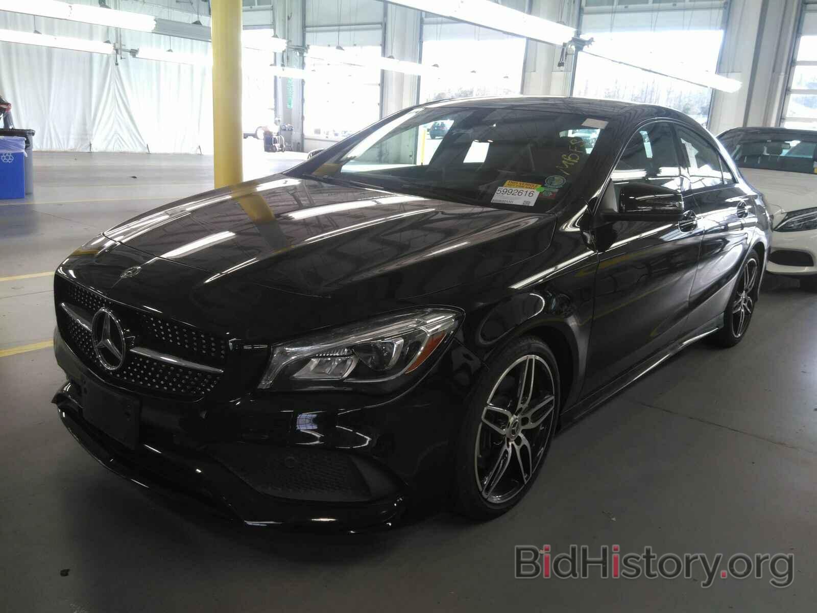 Photo WDDSJ4GB1JN604414 - Mercedes-Benz CLA 2018