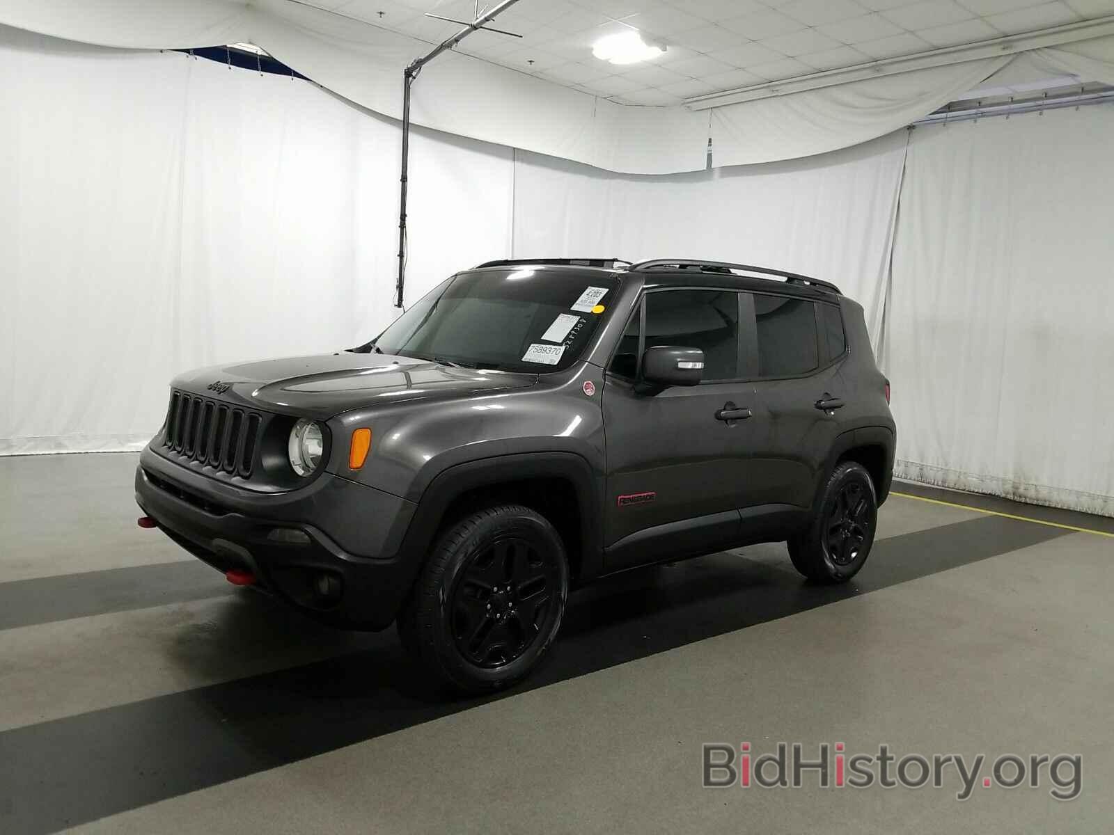 Фотография ZACCJBCB2JPG78618 - Jeep Renegade 2018