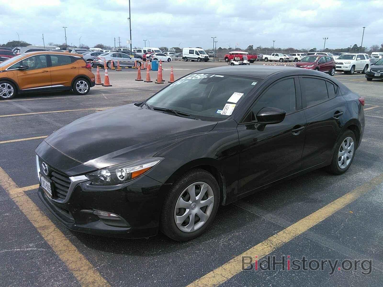 Photo 3MZBN1U72JM228617 - Mazda Mazda3 4-Door 2018