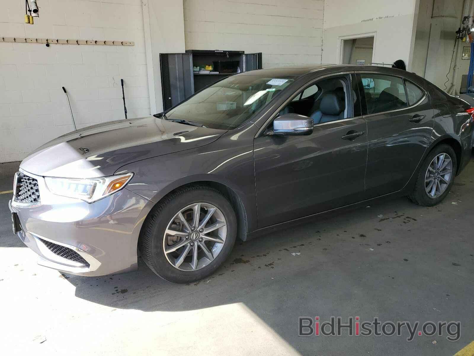 Photo 19UUB1F59JA002959 - Acura TLX 2018