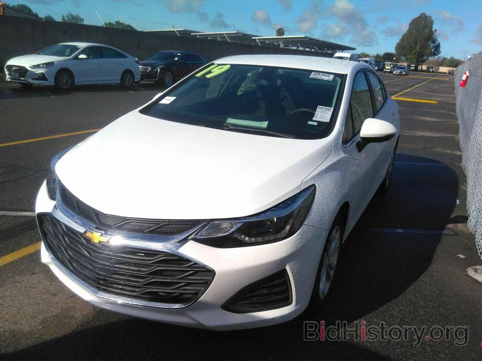 Photo 1G1BE5SM1K7115118 - Chevrolet Cruze 2019