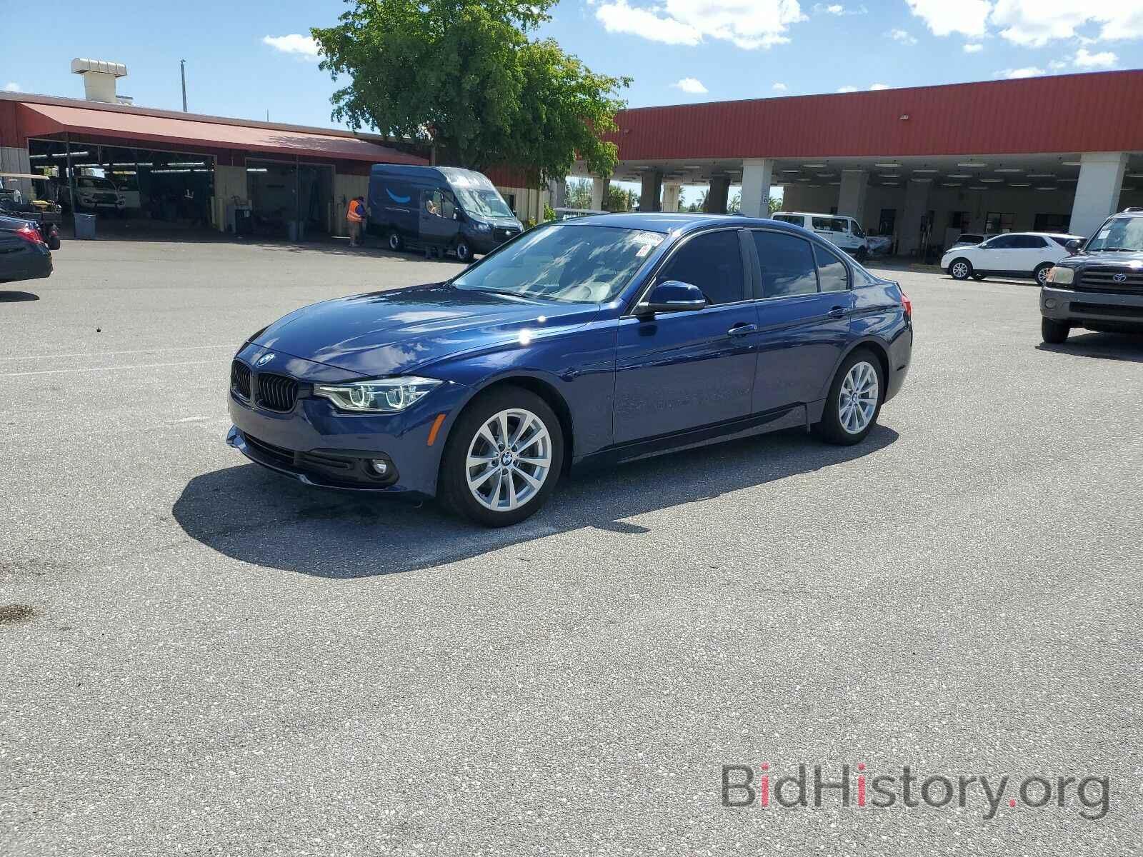 Photo WBA8E1G59JNU93089 - BMW 3 Series 2018