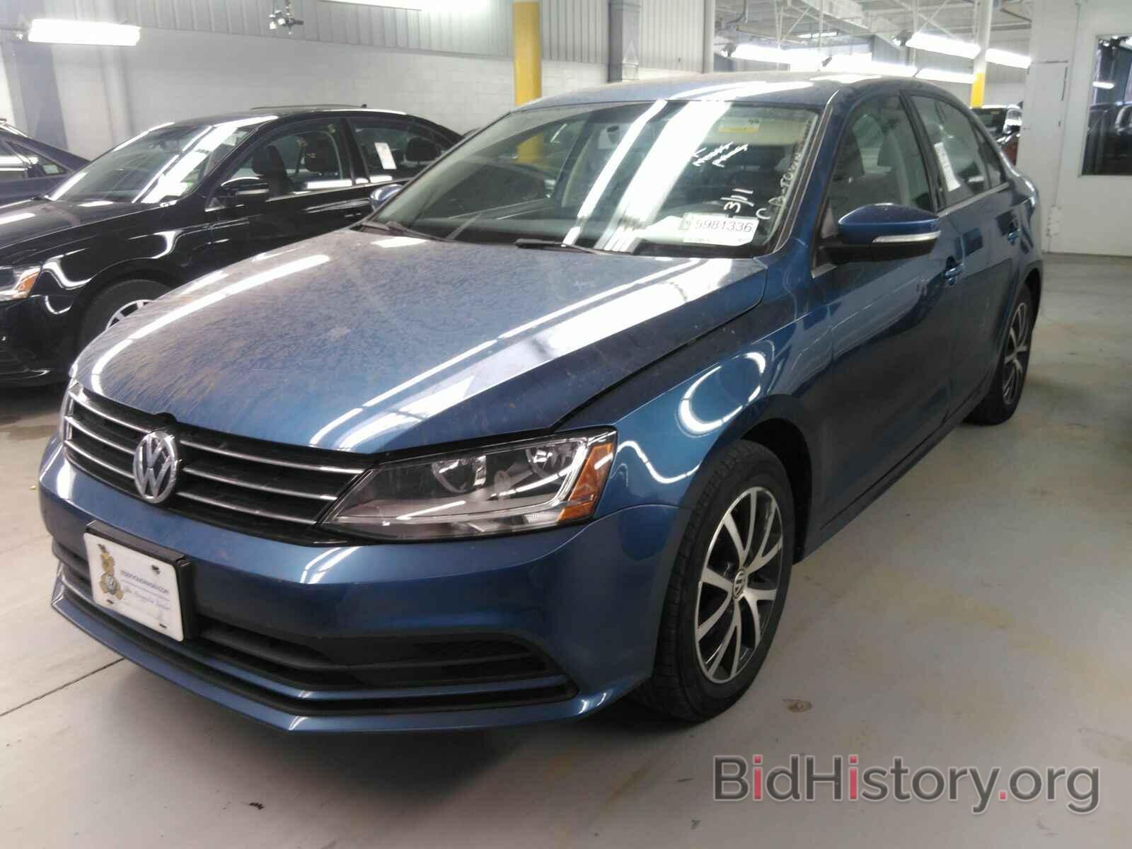 Photo 3VWDB7AJ7HM338867 - Volkswagen Jetta 2017