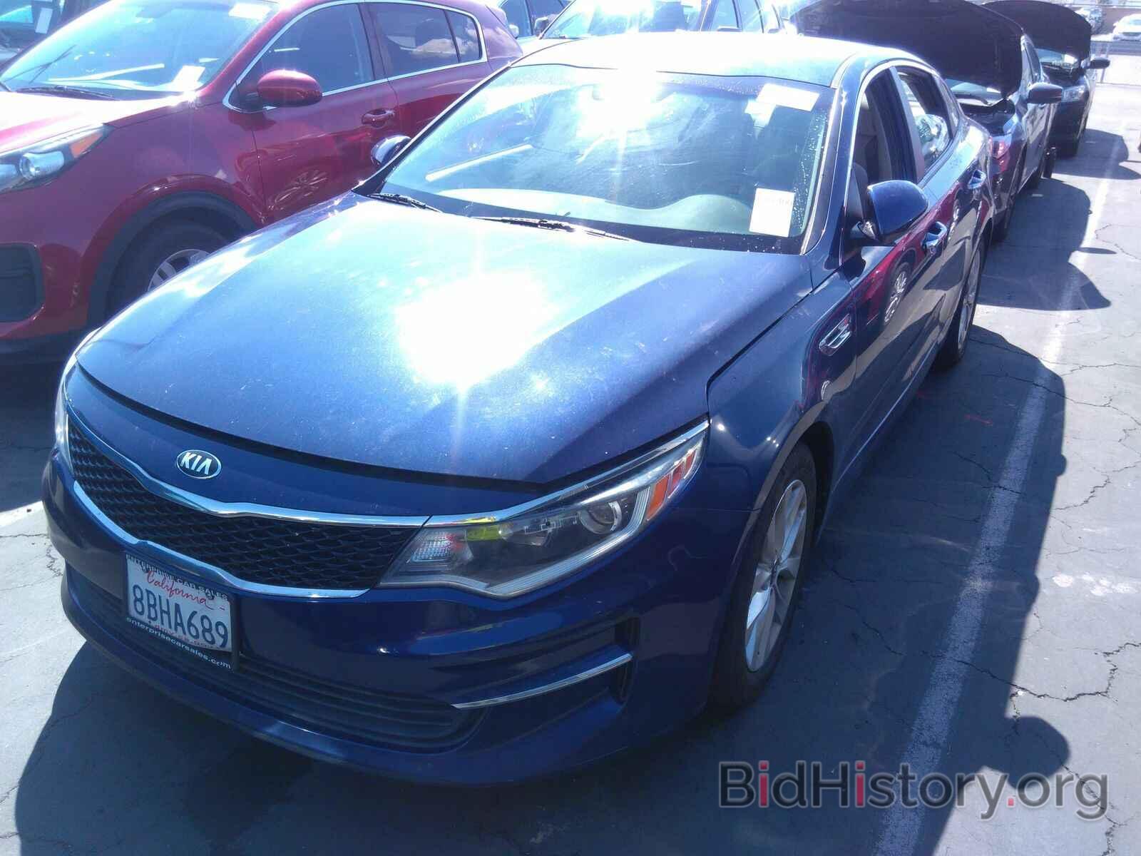 Photo 5XXGT4L3XGG008182 - Kia Optima 2016