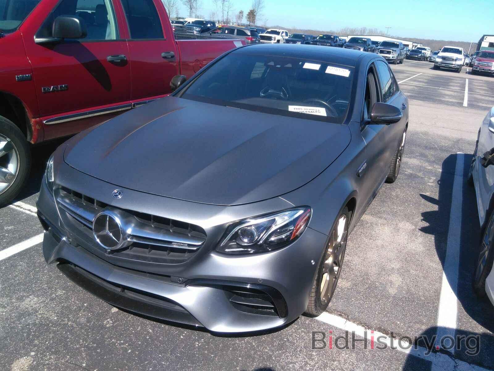 Photo WDDZF8KB2JA357751 - Mercedes-Benz E-Class 2018