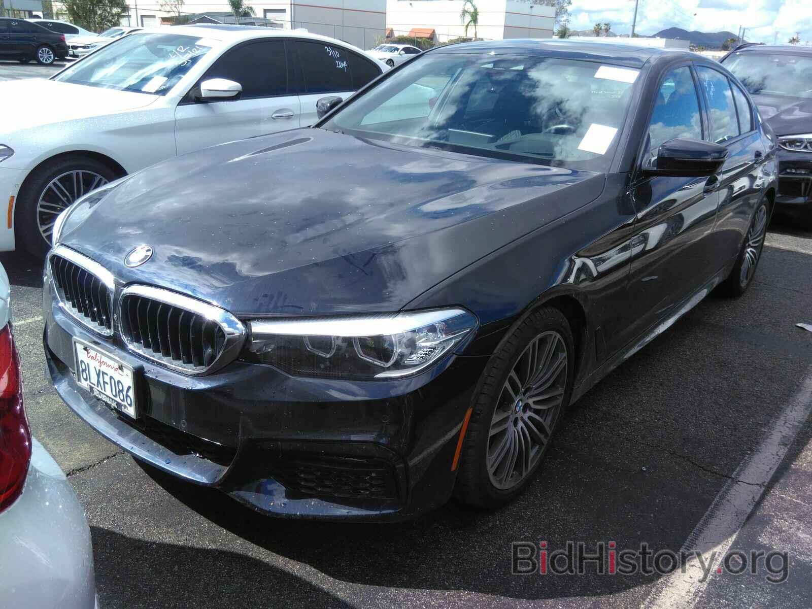 Photo WBAJA5C50KWW36999 - BMW 5 Series 2019