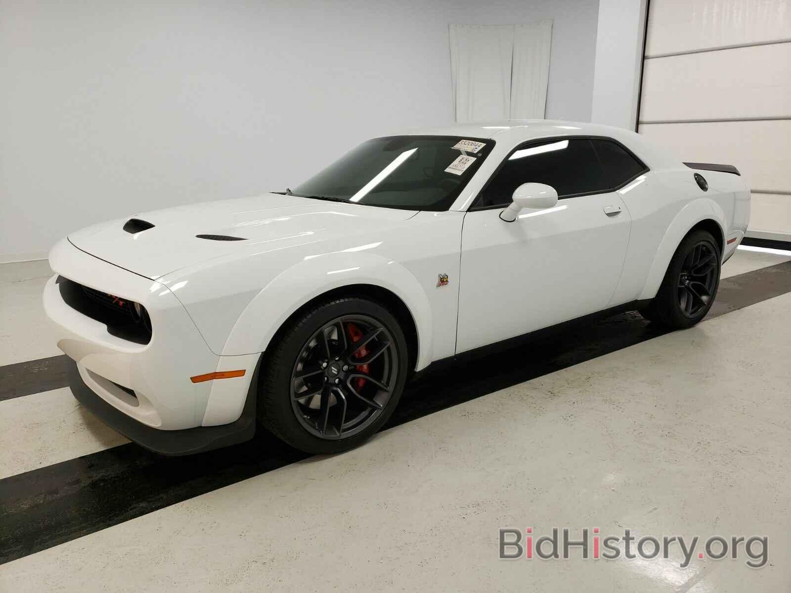 Photo 2C3CDZFJ3LH217858 - Dodge Challenger 2020