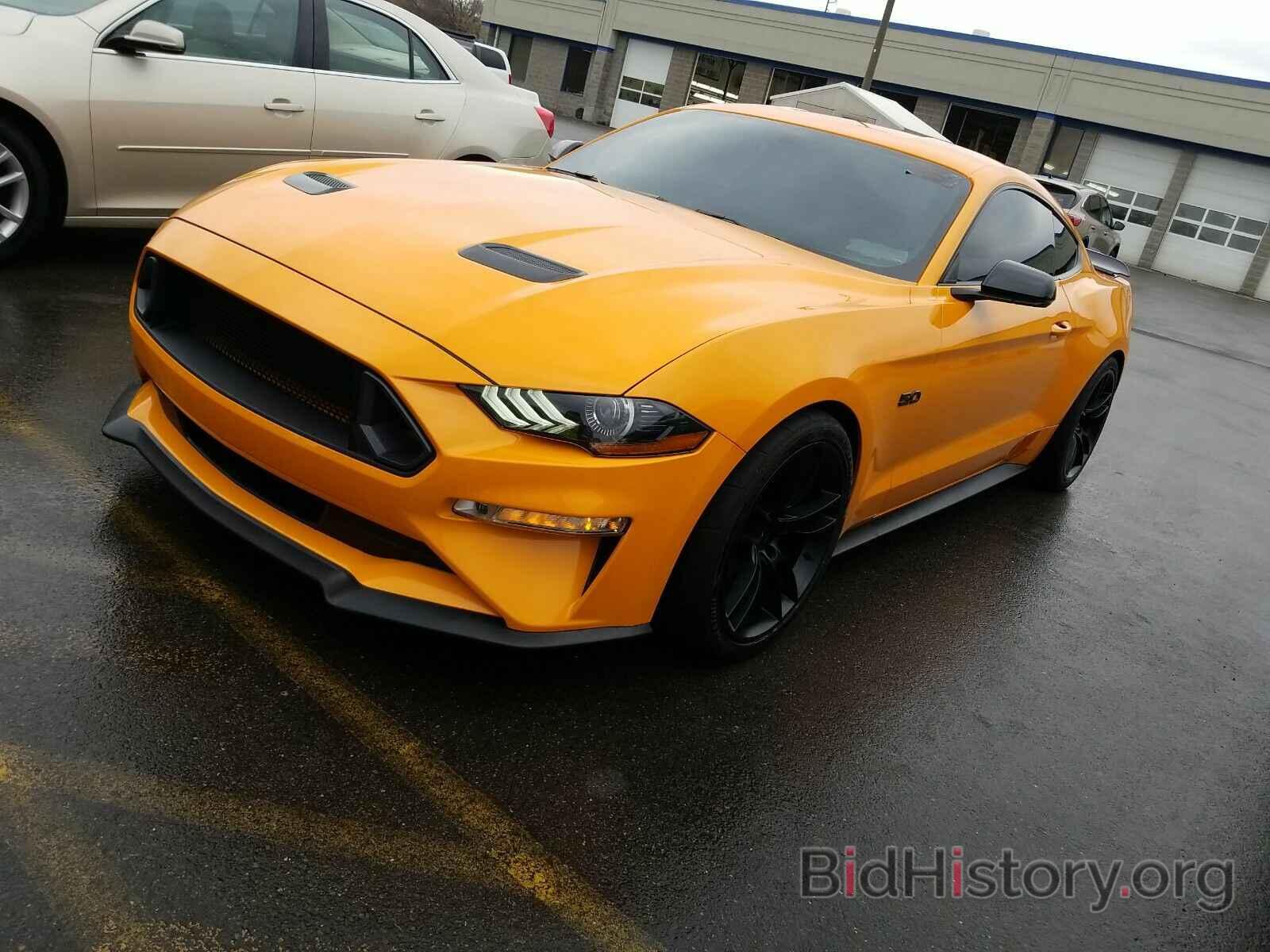 Photo 1FA6P8CF8J5103164 - Ford Mustang GT 2018