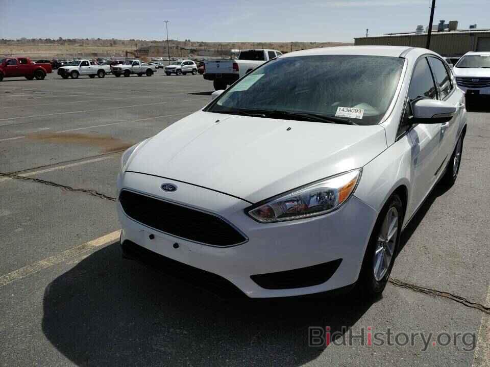 Фотография 1FADP3K24HL286402 - Ford Focus SE 2017