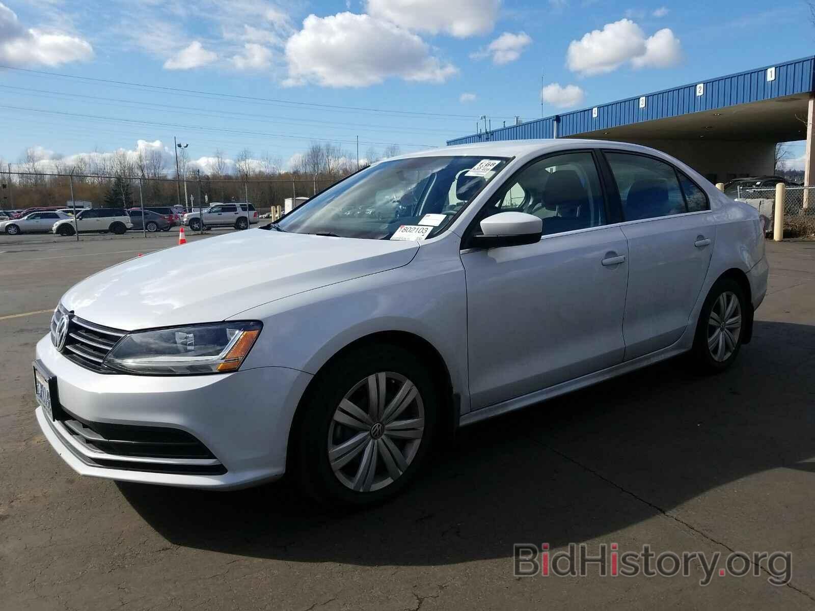 Фотография 3VW2B7AJ3HM396305 - Volkswagen Jetta 2017