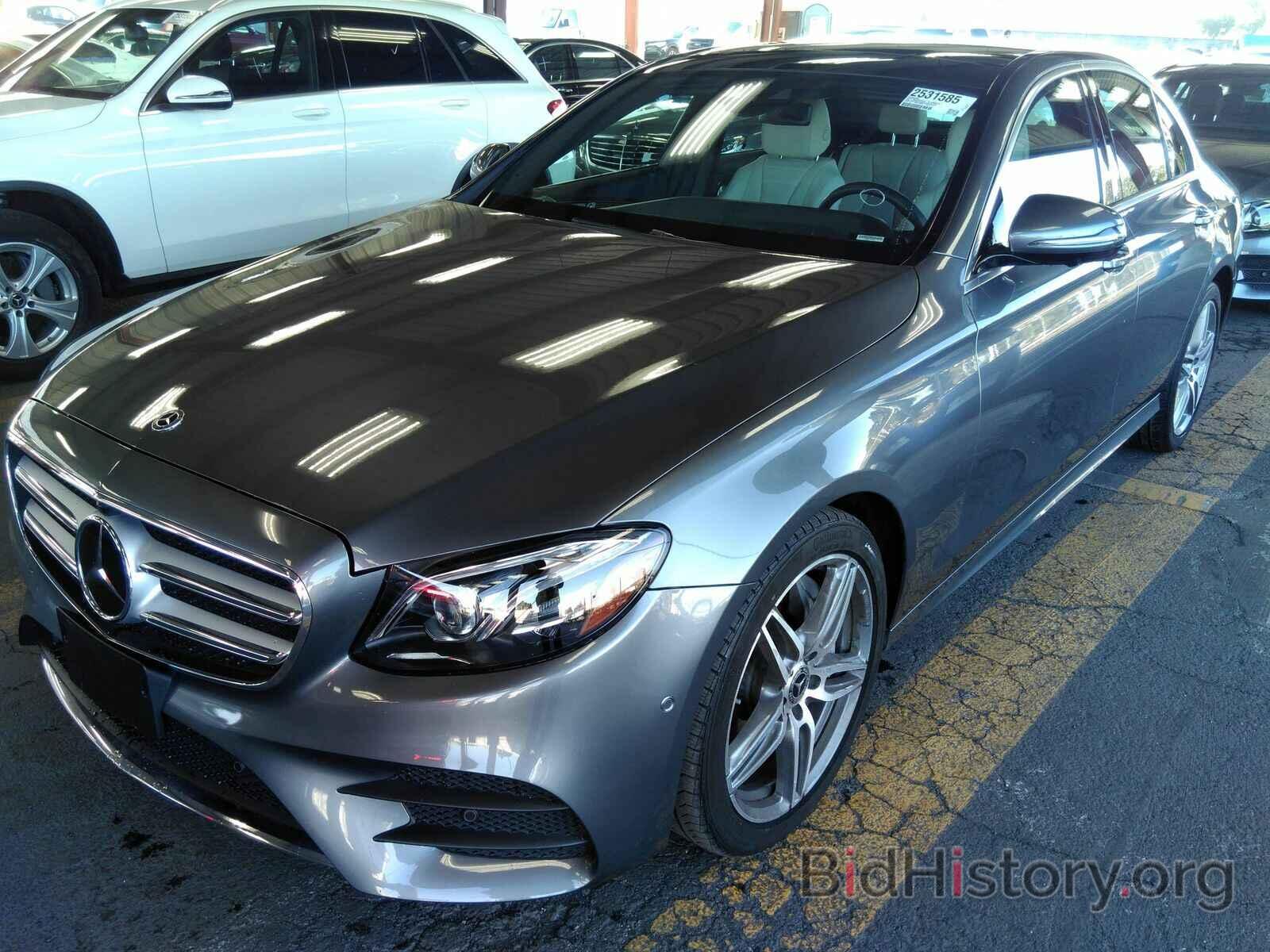 Photo WDDZF4KB2JA425779 - Mercedes-Benz E-Class 2018