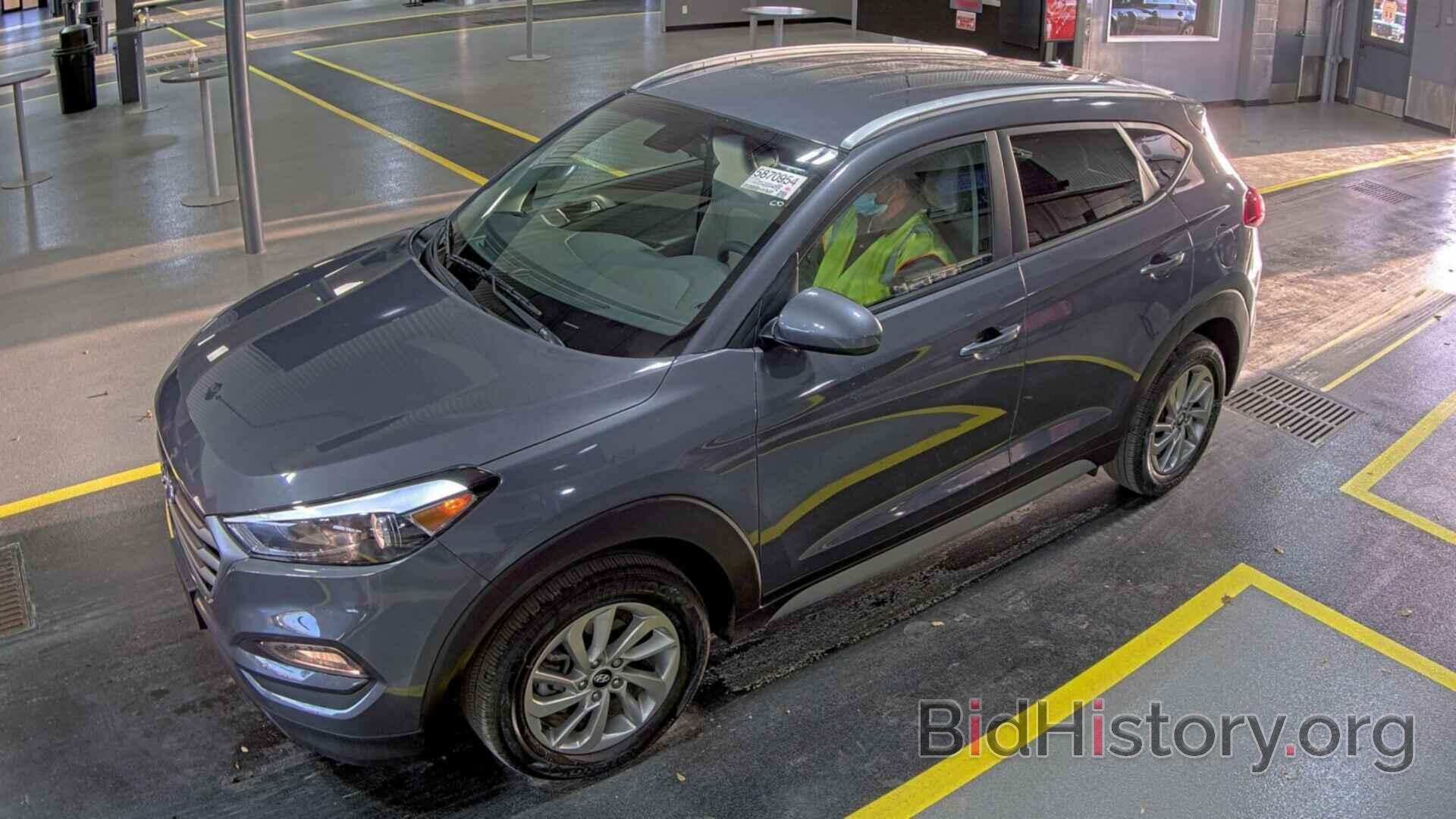 Фотография KM8J3CA48HU563988 - Hyundai Tucson 2017