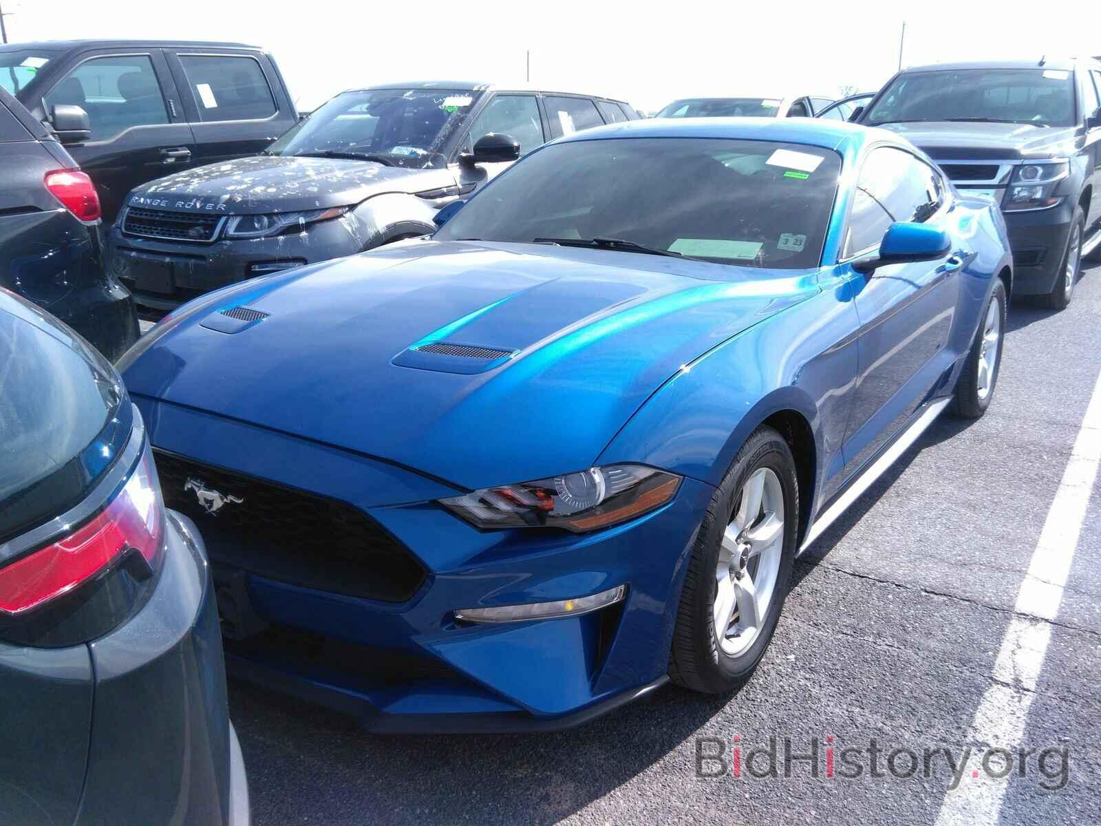 Photo 1FA6P8TH8J5100962 - Ford Mustang 2018