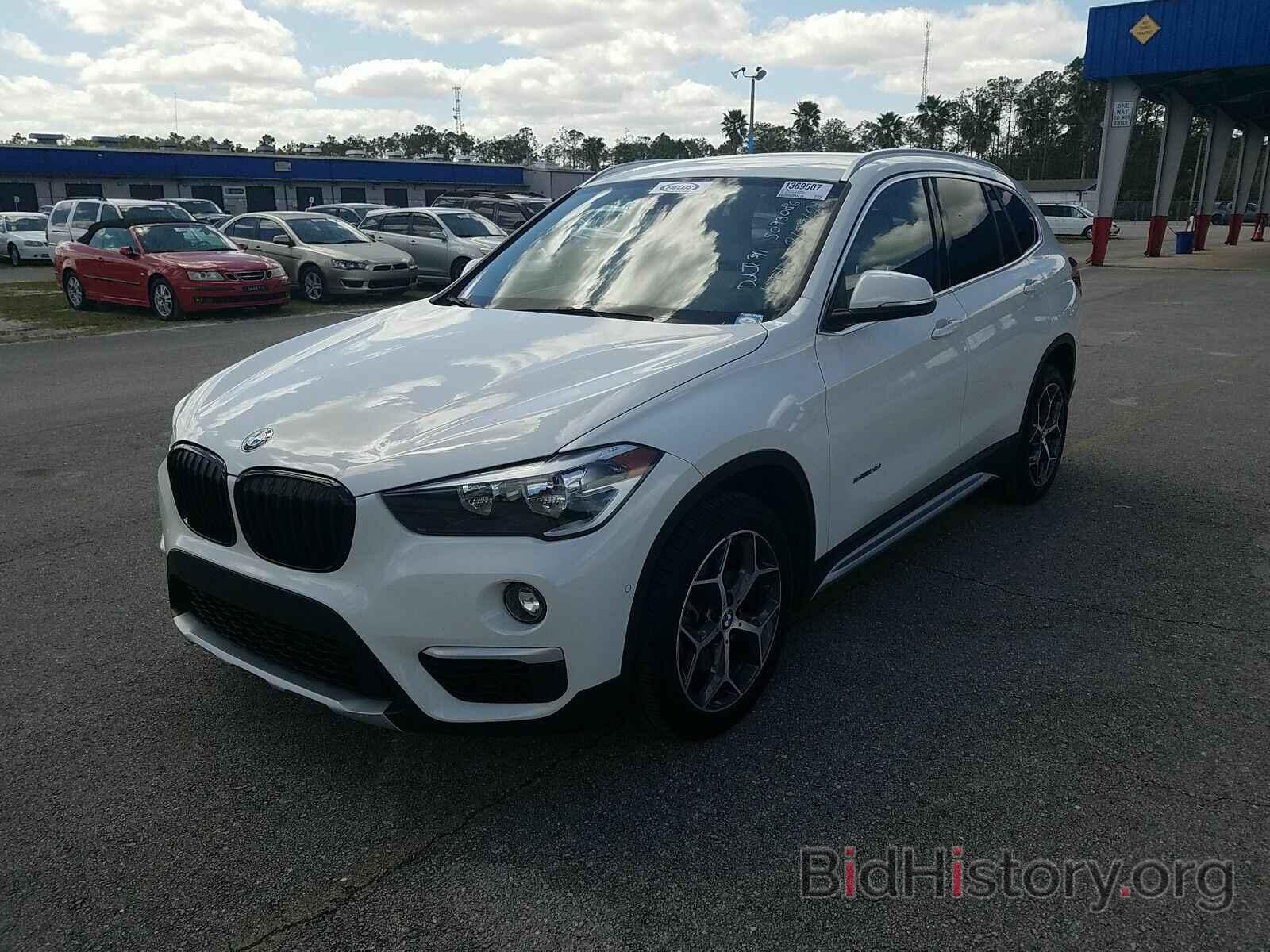 Фотография WBXHU7C38H5H35030 - BMW X1 2017