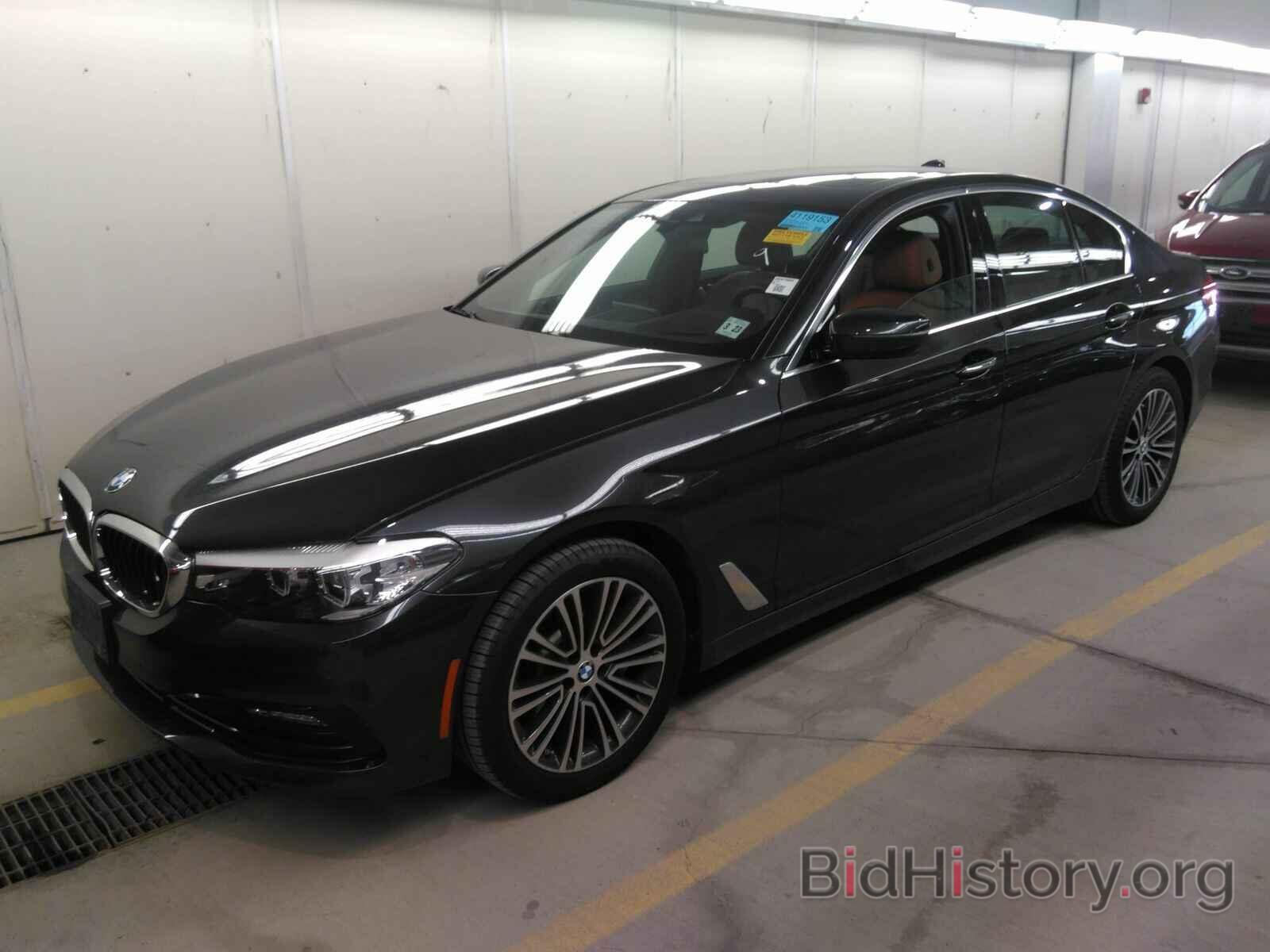 Photo WBAJA7C56JWA73955 - BMW 5 Series 2018