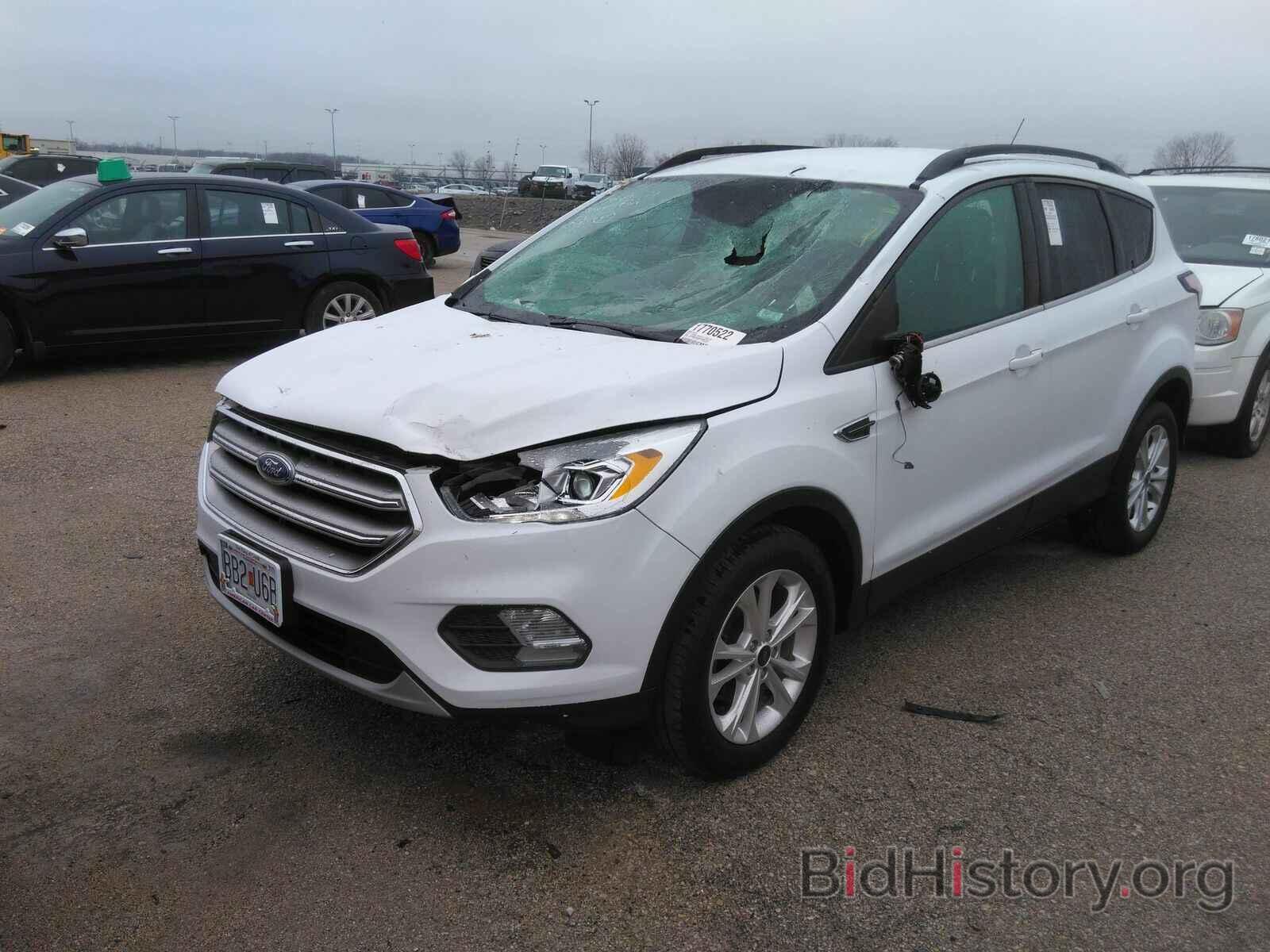 Фотография 1FMCU0GD8HUB67071 - Ford Escape 2017