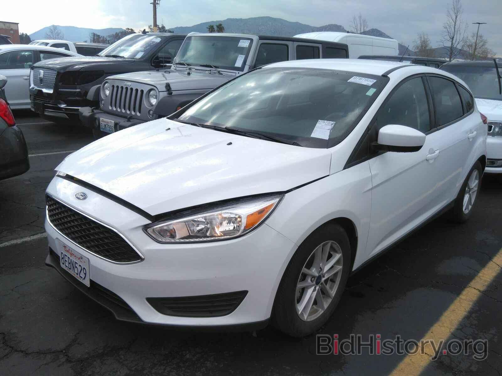 Фотография 1FADP3K28JL282911 - Ford Focus SE 2018