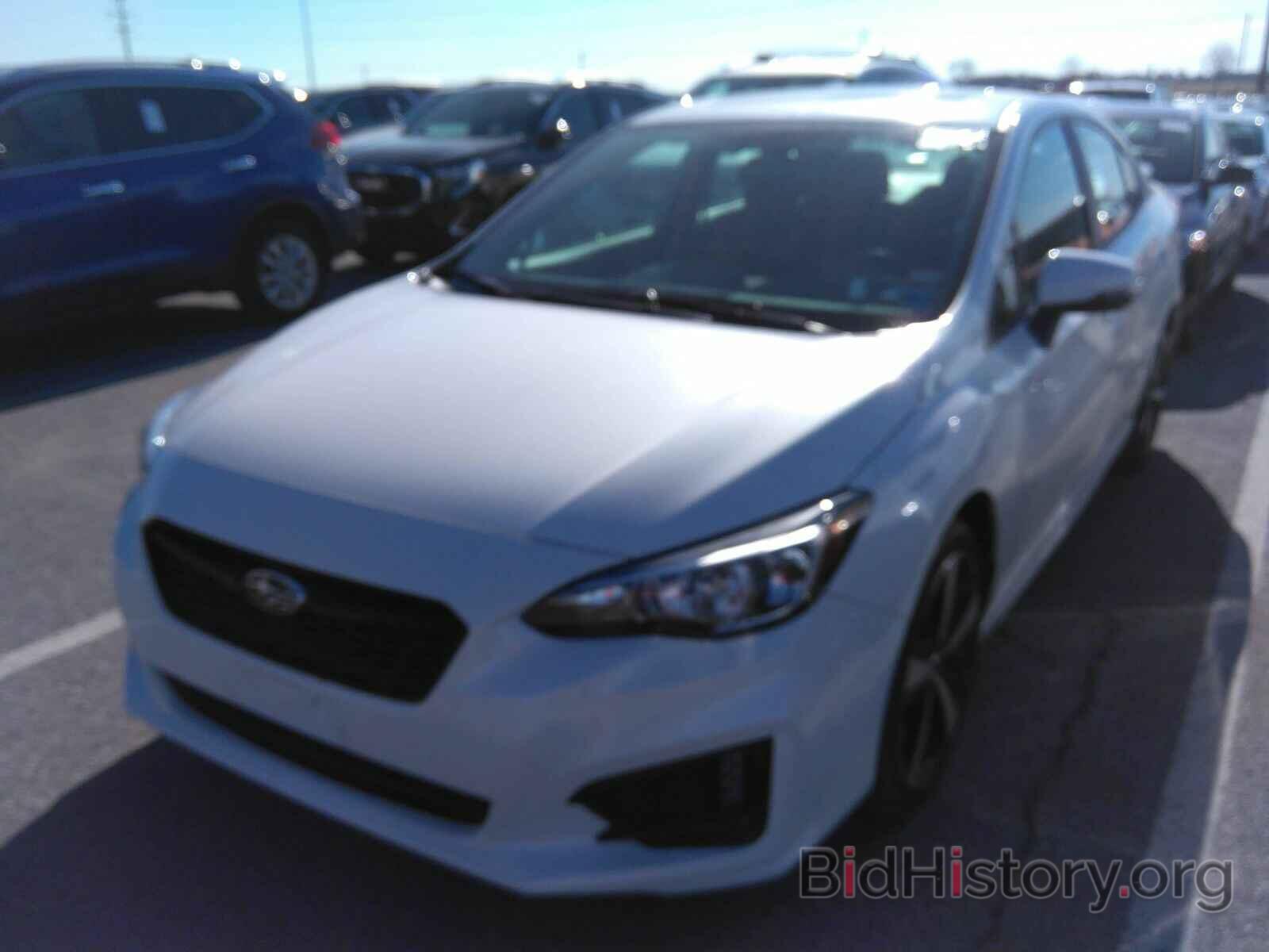 Photo 4S3GKAM62J3603593 - Subaru Impreza 2018