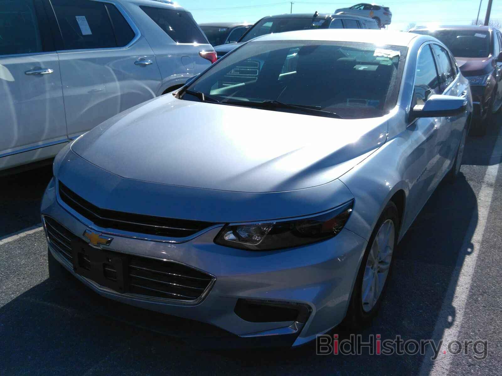 Photo 1G1ZD5ST6JF157359 - Chevrolet Malibu 2018