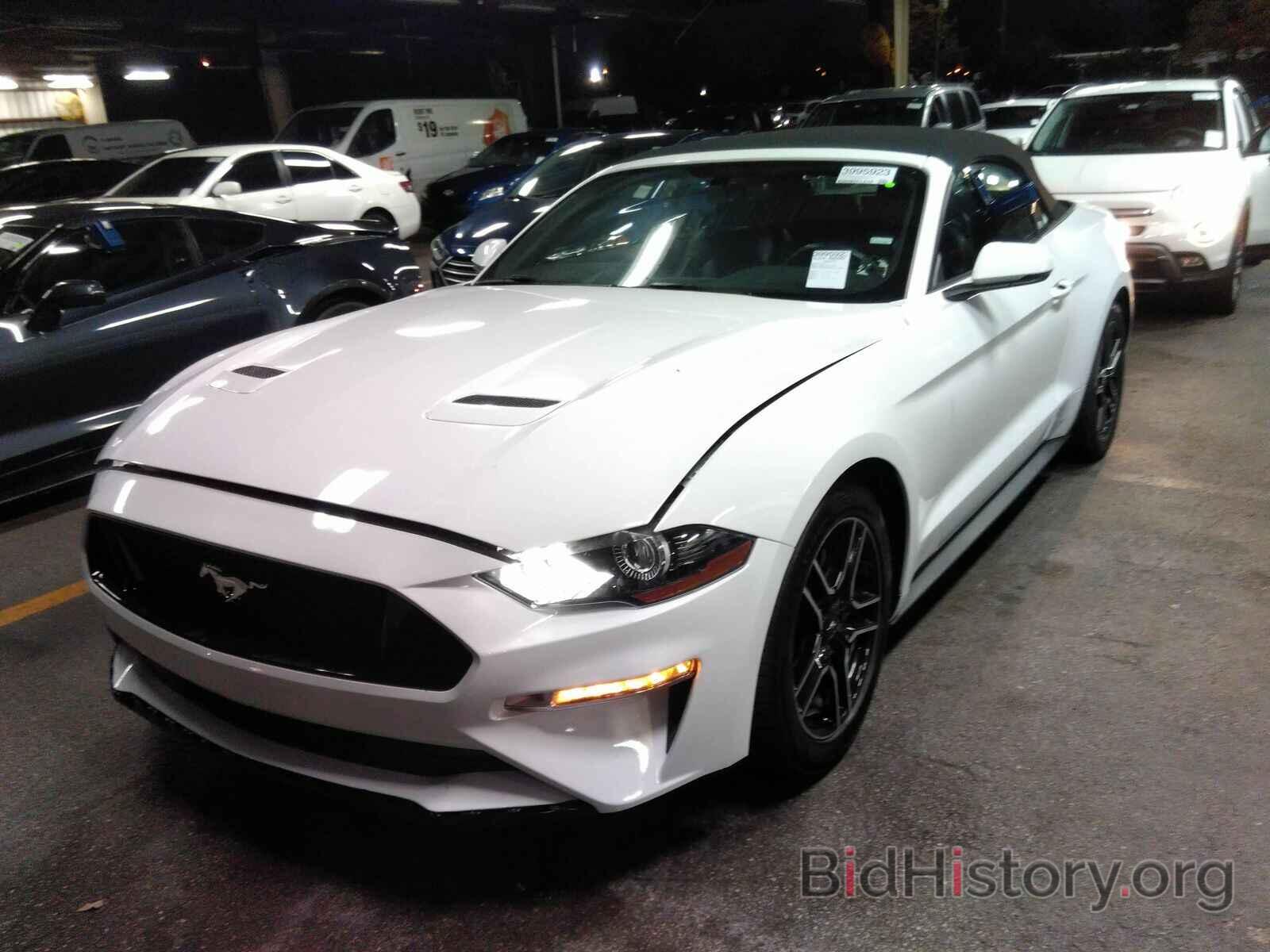 Photo 1FATP8UH8L5137787 - Ford Mustang 2020