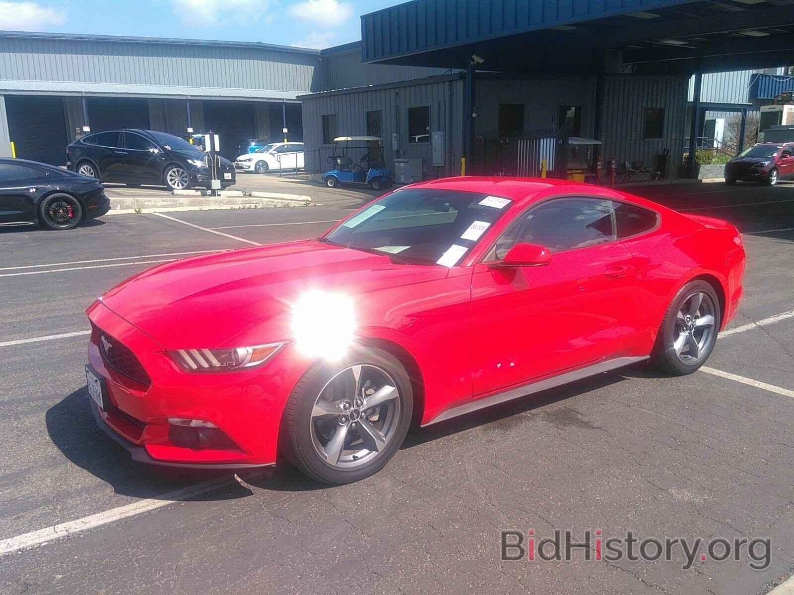 Photo 1FA6P8AM0G5268491 - Ford Mustang 2016