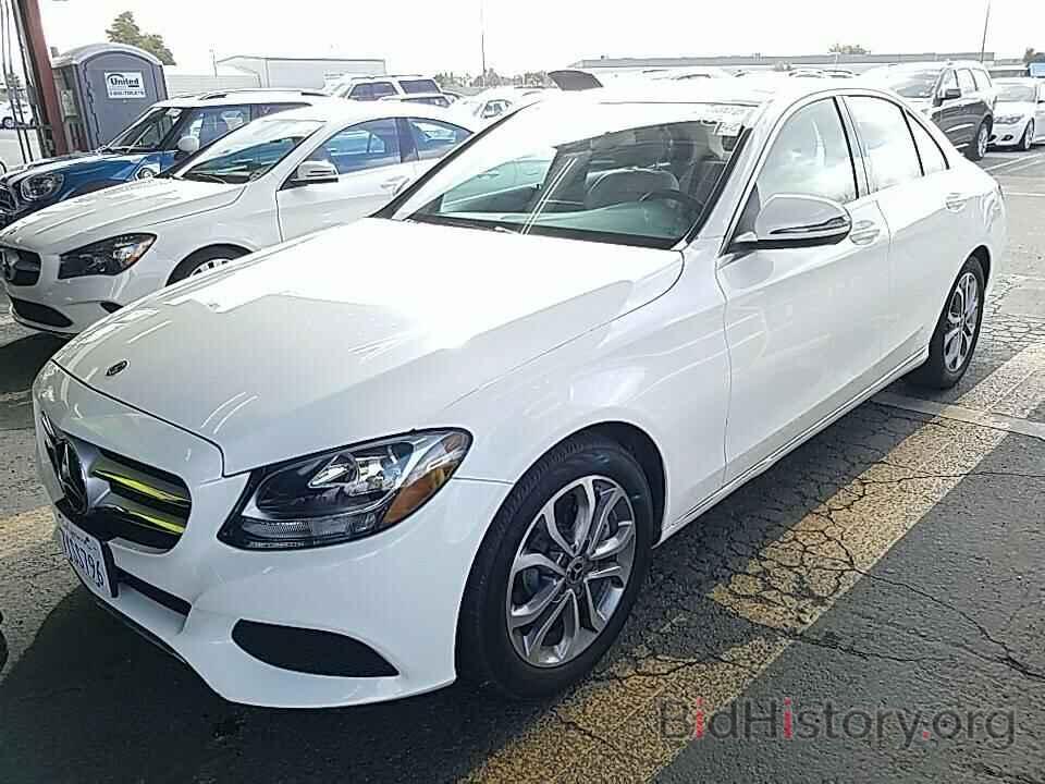 Photo 55SWF4JBXHU234075 - Mercedes-Benz C-Class 2017