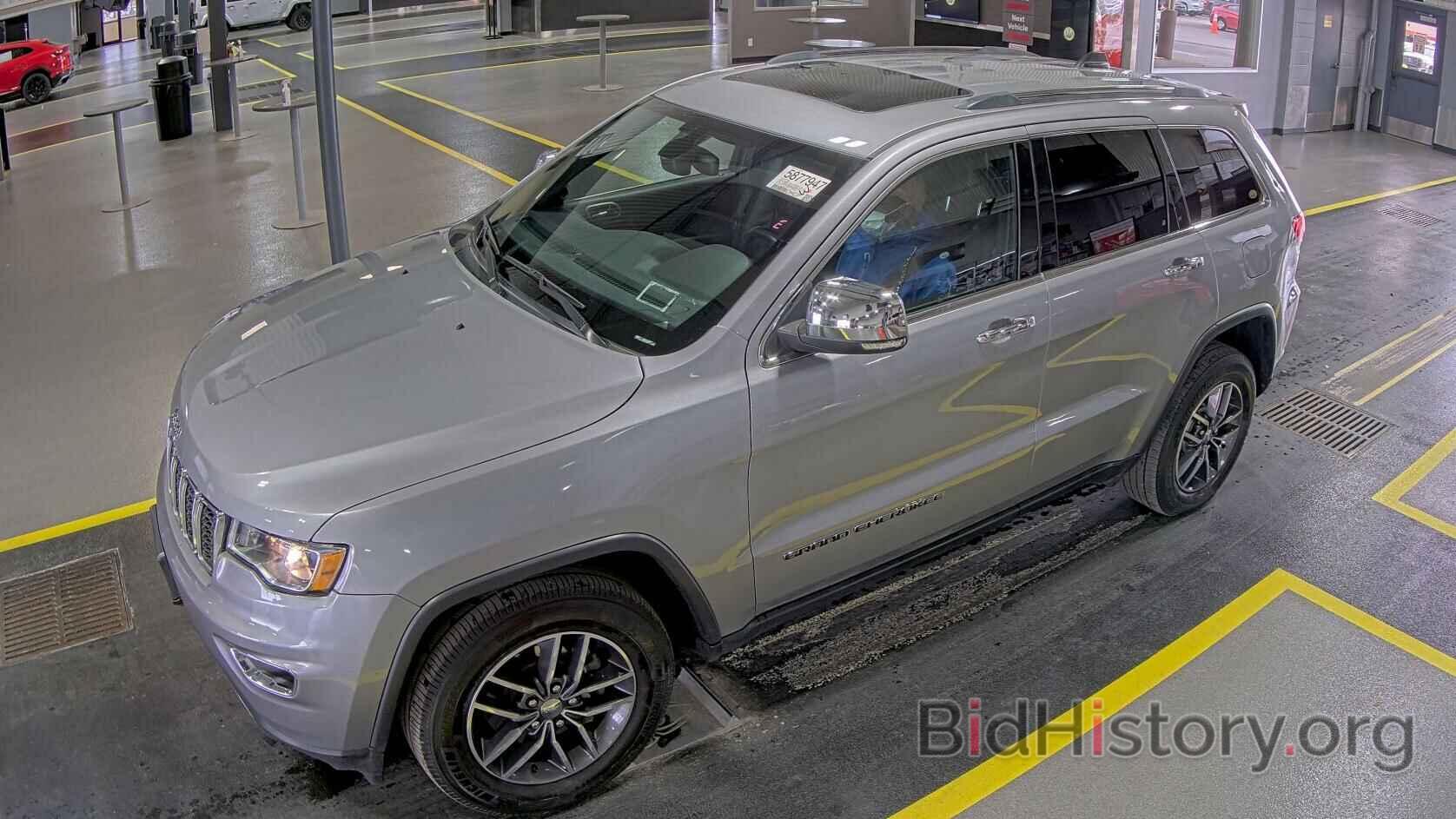 Photo 1C4RJFBG9JC337512 - Jeep Grand Cherokee 2018