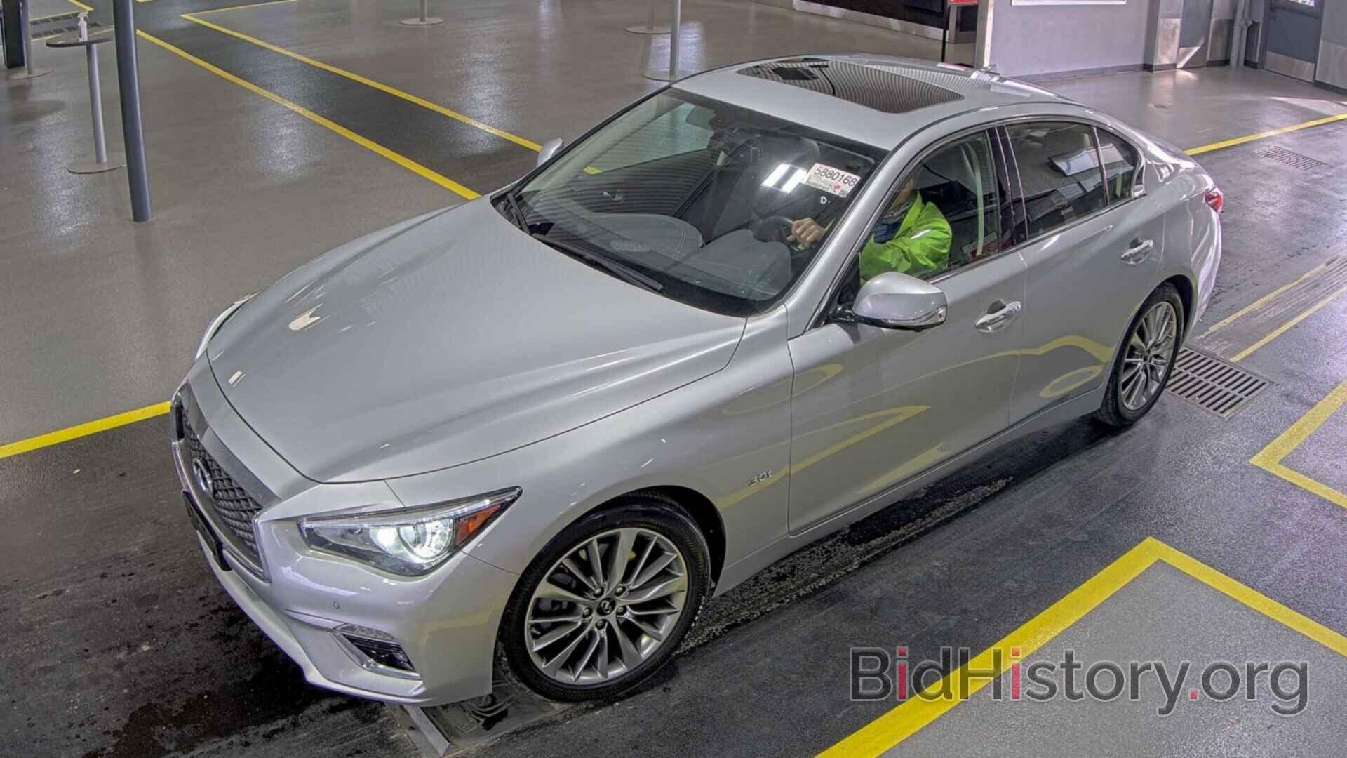 Photo JN1EV7AR5JM440824 - INFINITI Q50 2018