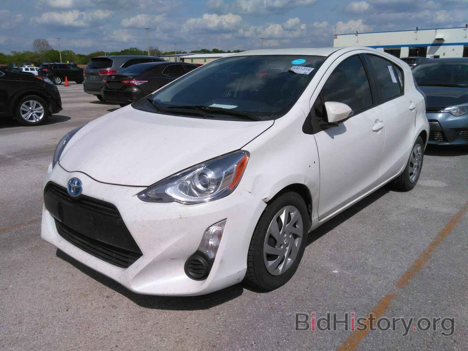 Фотография JTDKDTB31F1579606 - Toyota Prius c 2015