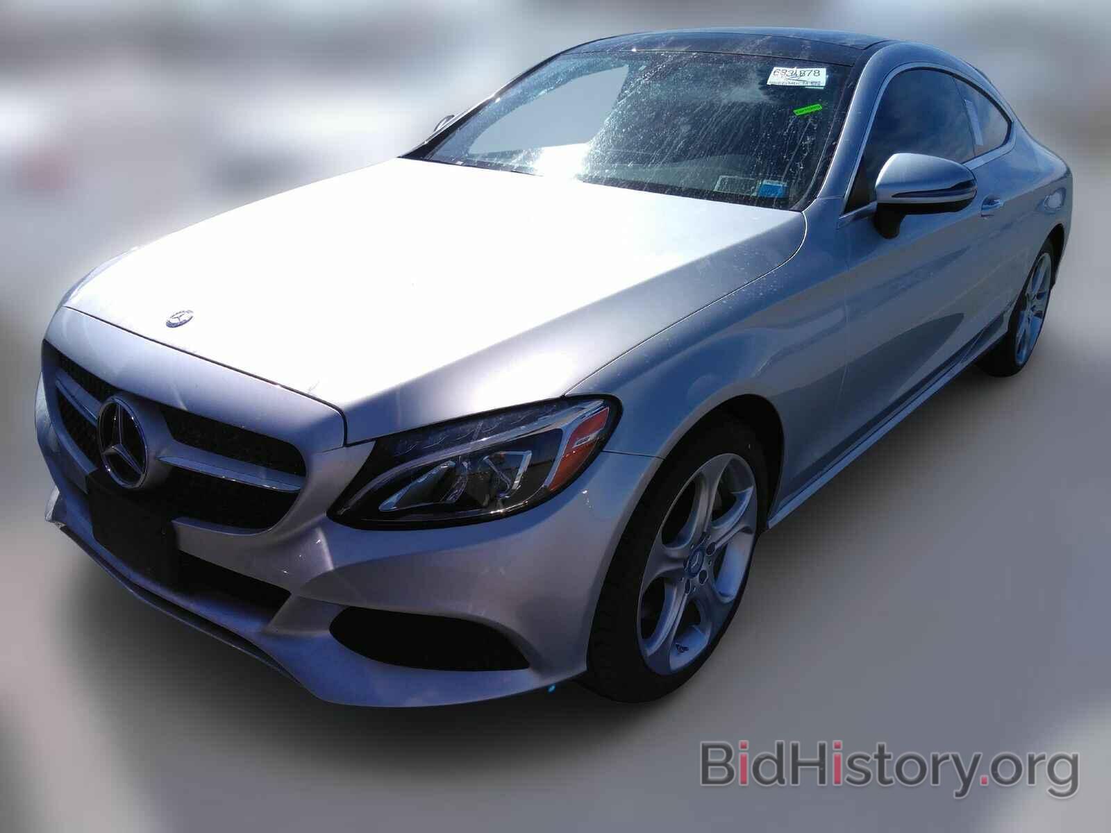 Photo WDDWJ4KB4HF338769 - Mercedes-Benz C-Class 2017