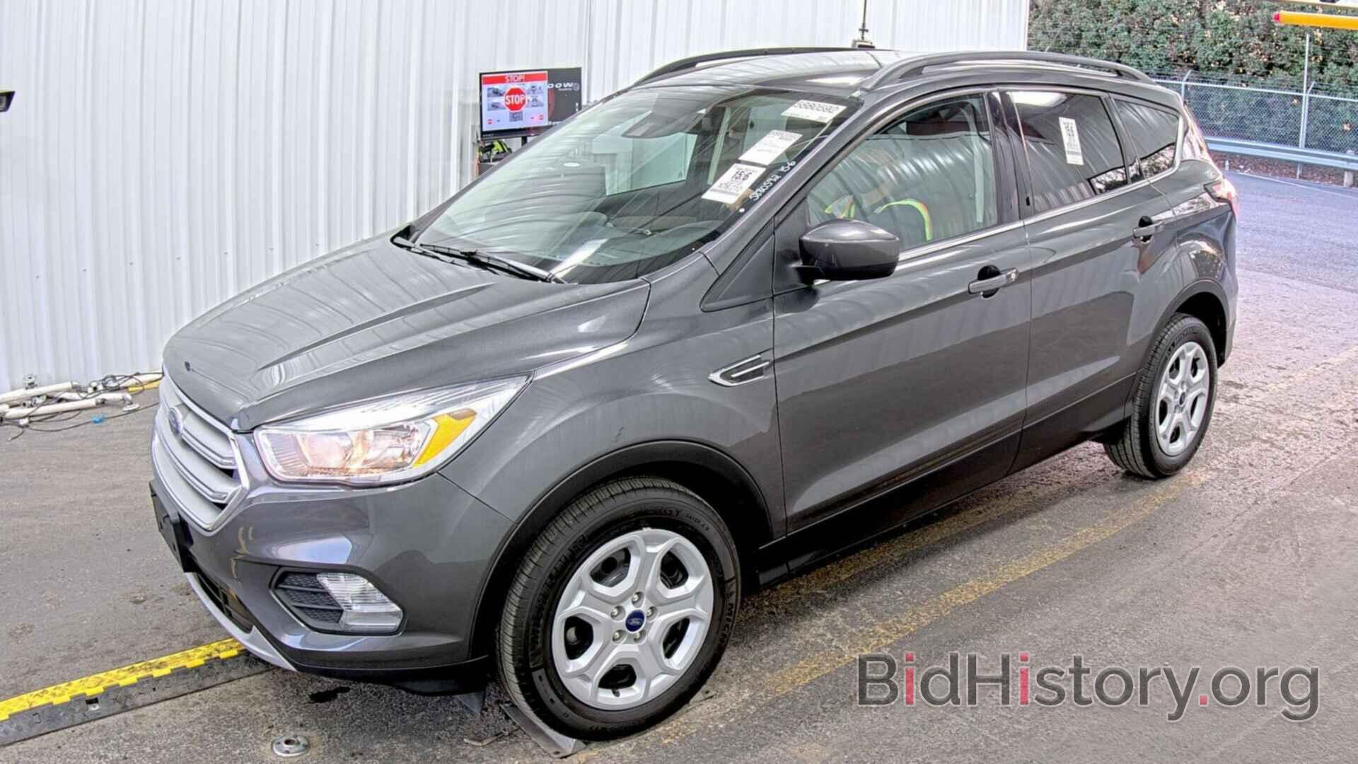 Photo 1FMCU0GD6JUD07544 - Ford Escape 2018
