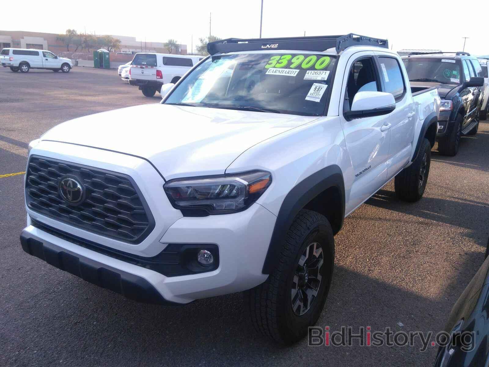 Photo 3TMAZ5CN3LM134663 - Toyota Tacoma 2WD 2020