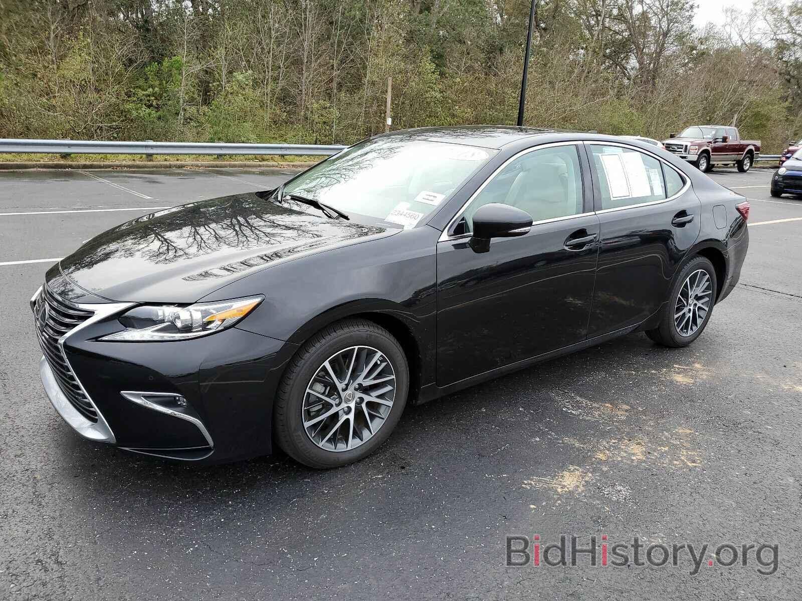 Photo 58ABK1GG7JU107945 - Lexus ES ES 2018