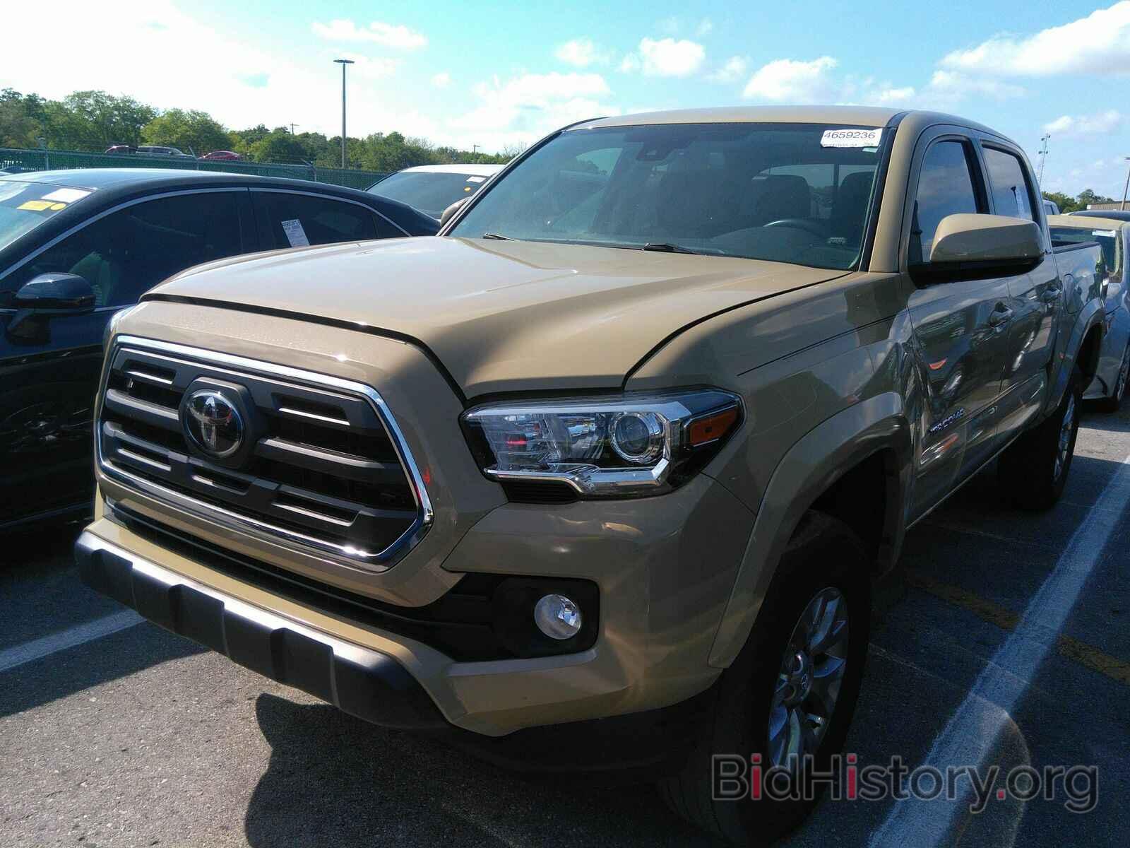 Photo 5TFAZ5CN0JX055958 - Toyota Tacoma 2018