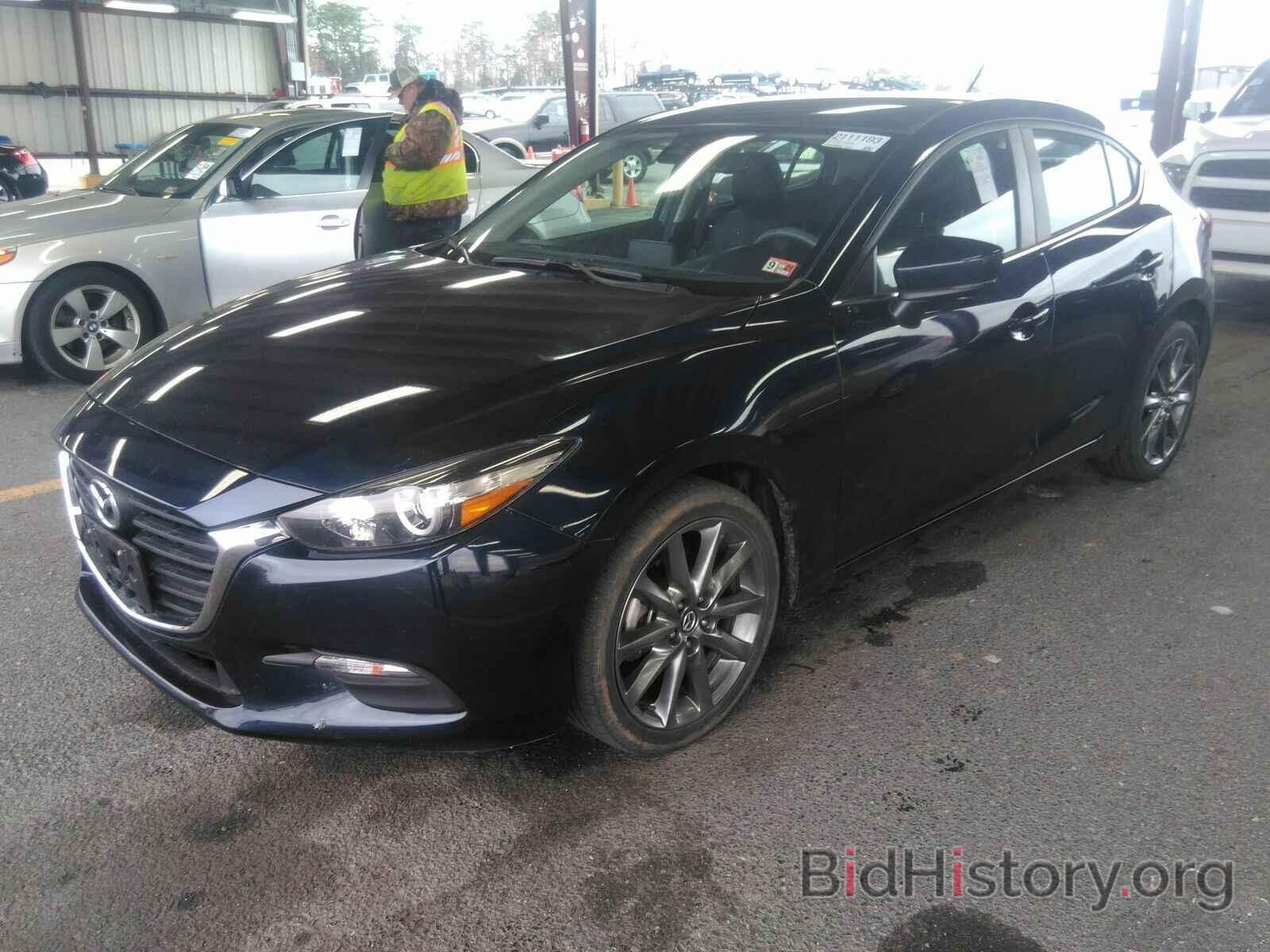 Photo 3MZBN1L34JM264260 - Mazda Mazda3 5-Door 2018